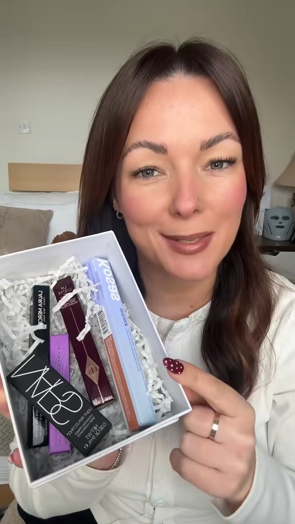 What a beauty box! 

#LTKunboxing #LTKbeauty #LTKgiftguide