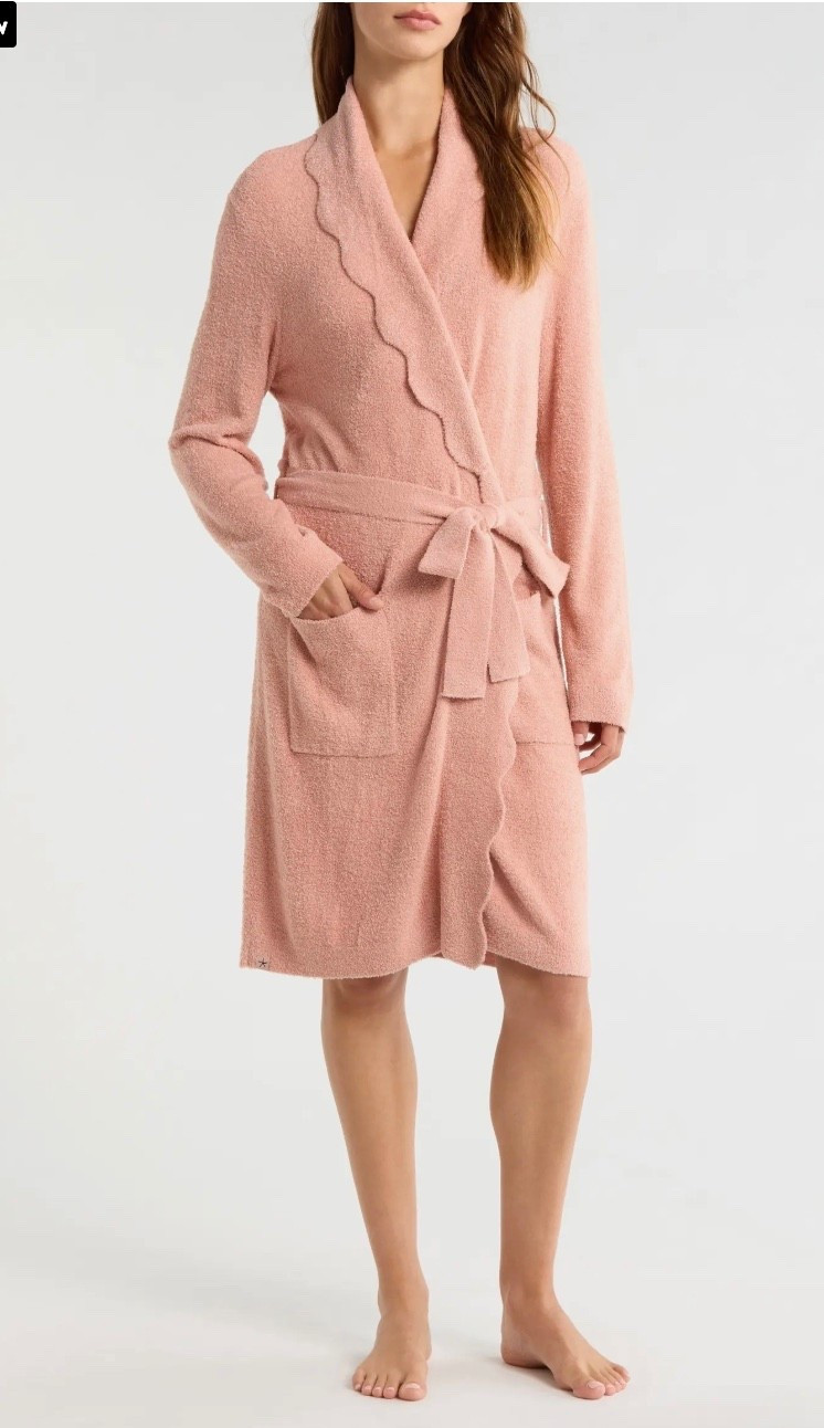 This barefoot dreams scalloped robe is calling my name!

#LTKOver40 #LTKSaleAlert