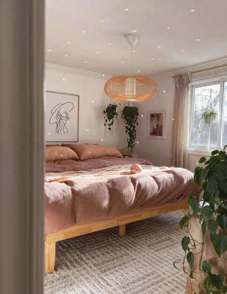 finally saw some sunshine the other day & my bedroom was loving it 🥹✨🫶🏼
 
IG & TikTok: @styledby.rhonda 
Pinterest: @styledbyrhonda
 
bedding | bedroom decor | cozy home decor

#LTKhome #LTKstyletip #LTKSeasonal