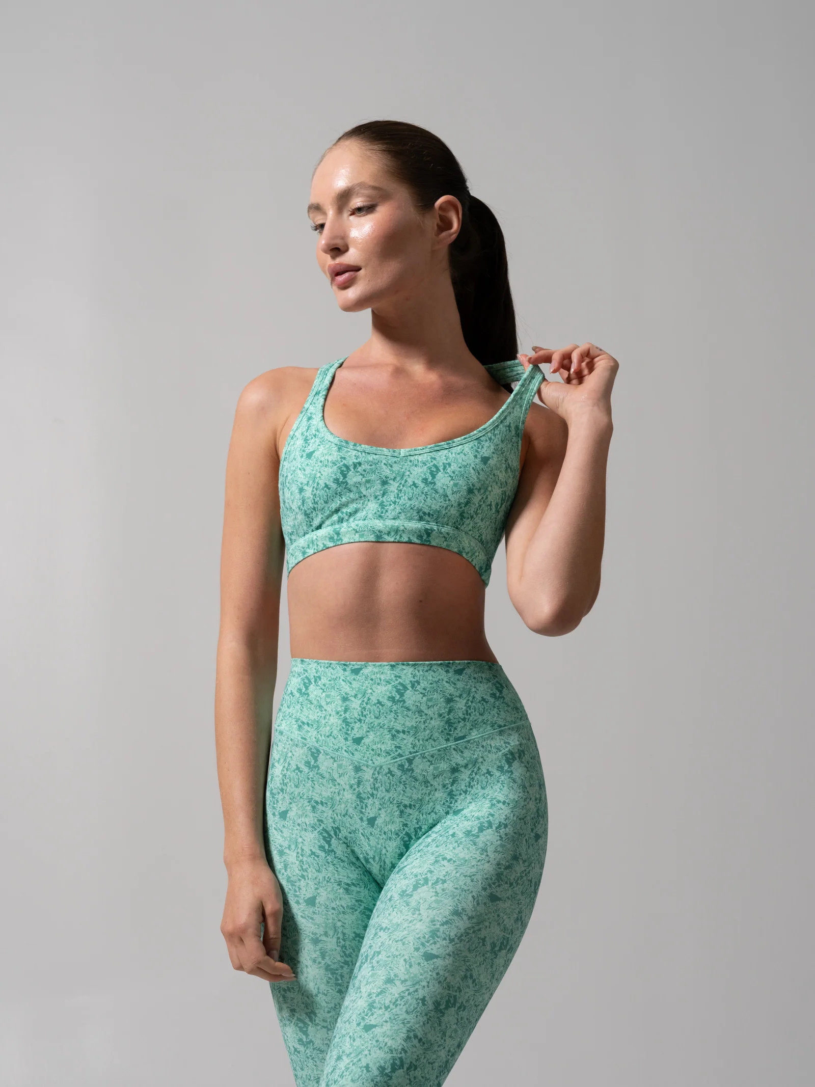 Sweetheart Nubre Sports Bra - Fresh Print | Buffbunny Collection