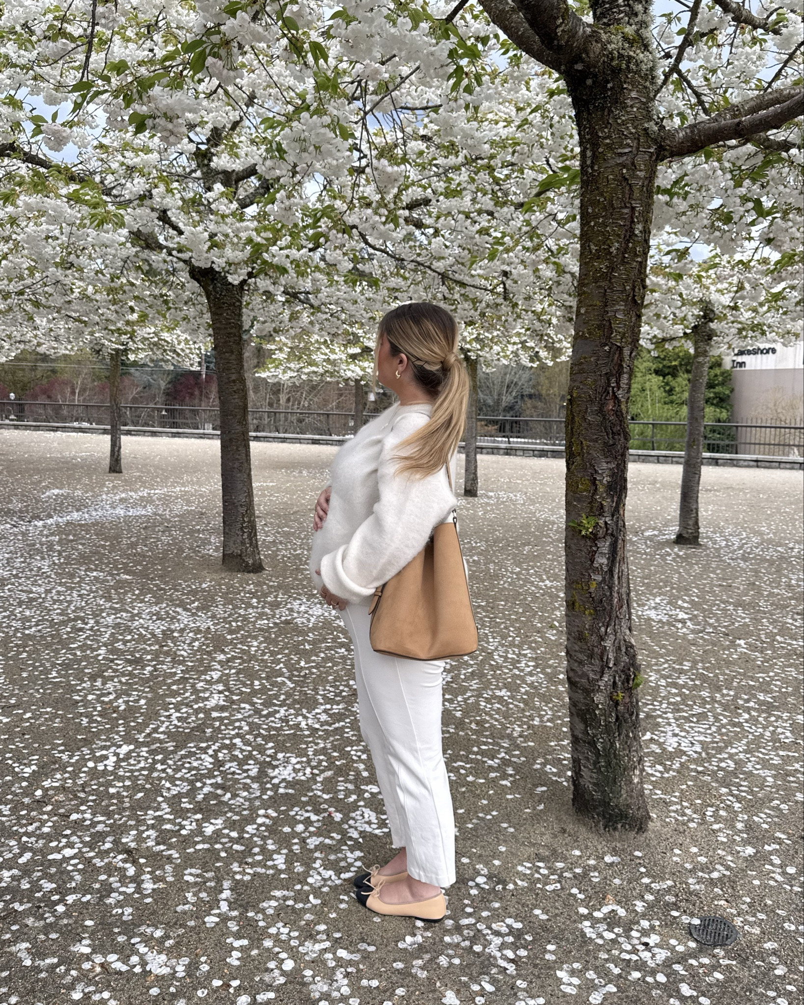 matching the blossoms 🦢 

#LTKSaleAlert #LTKootd #LTKSeasonal