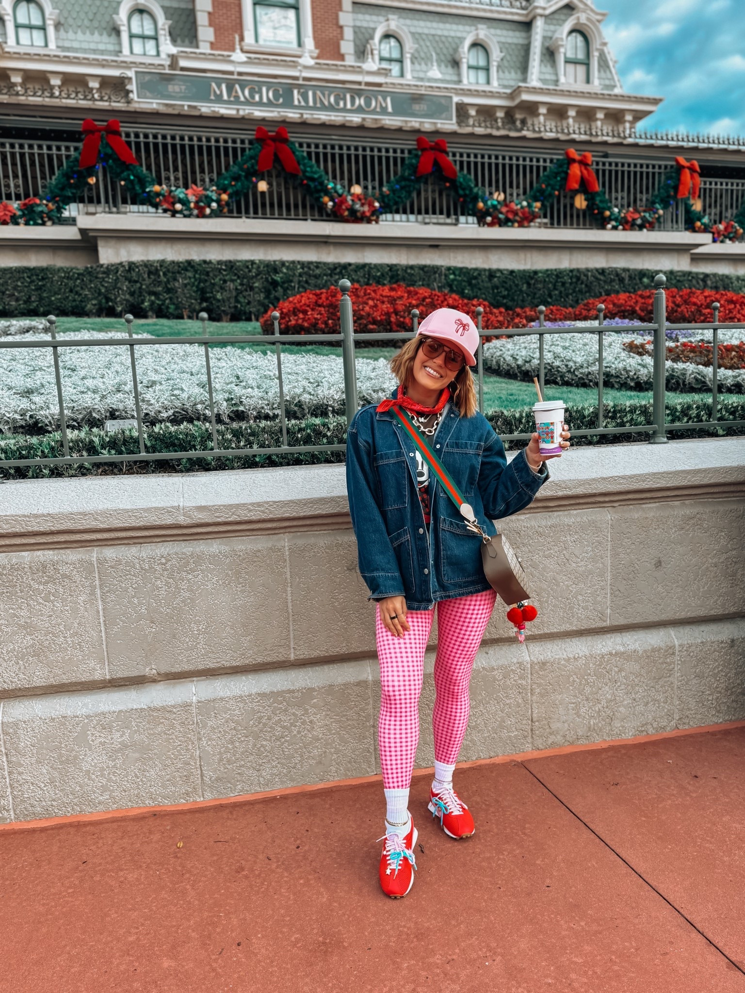 Disney OOTD❤️🎀💚🎄

Sweatshirt: s tts
Leggings: s tts
Shoes: 8 tts

Disney world 
Magic kingdom 
Target 
New arrivals 
Pink aesthetic 
December ootd 


#LTKFindsUnder50 #LTKHoliday #LTKootd