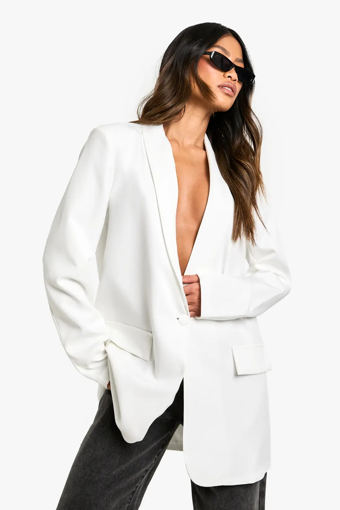 Ivory Shoulder Pad Plunge Oversized Blazer | Boohoo USA | boohoo (US & Canada)