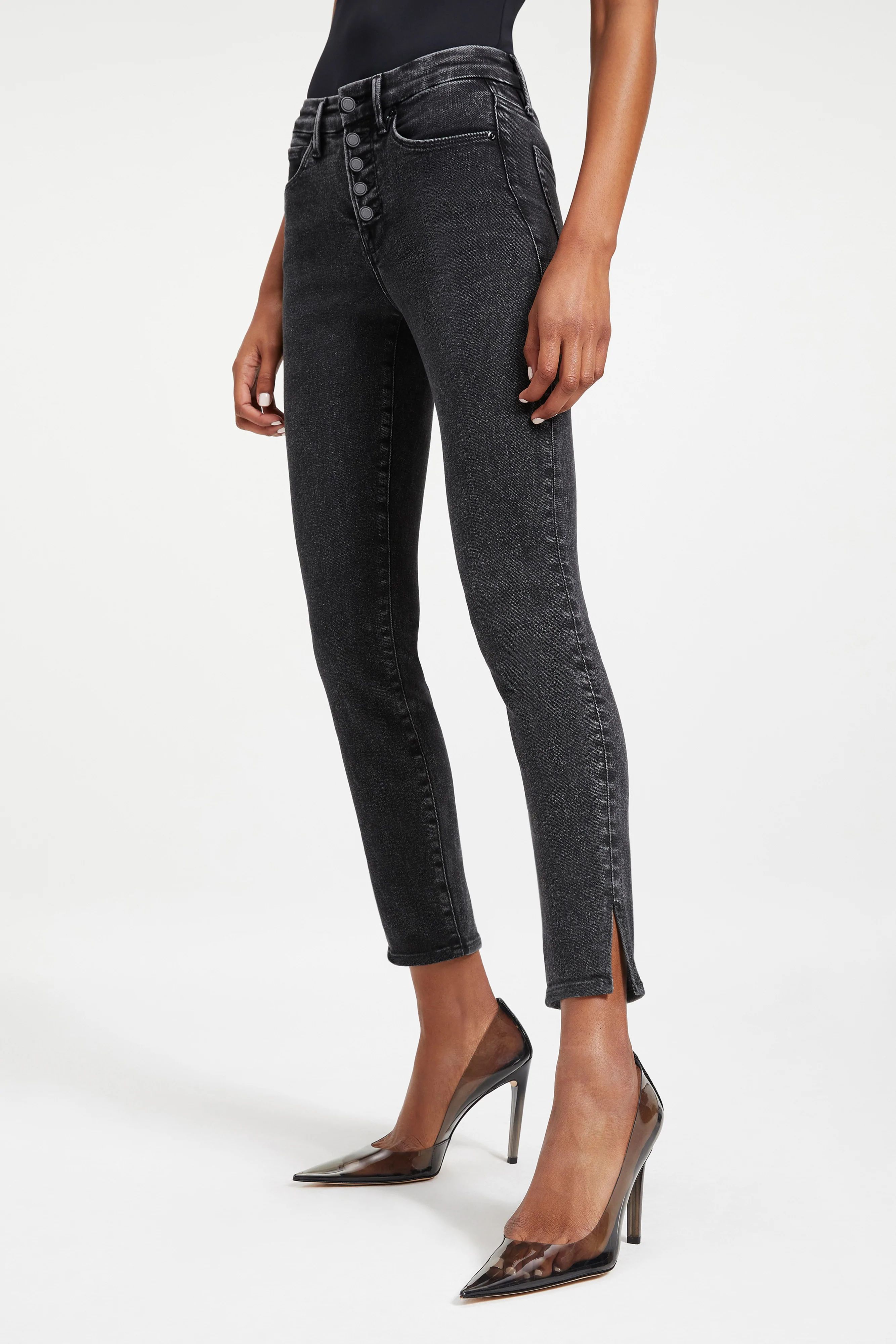 GOOD LEGS CROP W/ MINI SLIT | BLACK261 | Good American