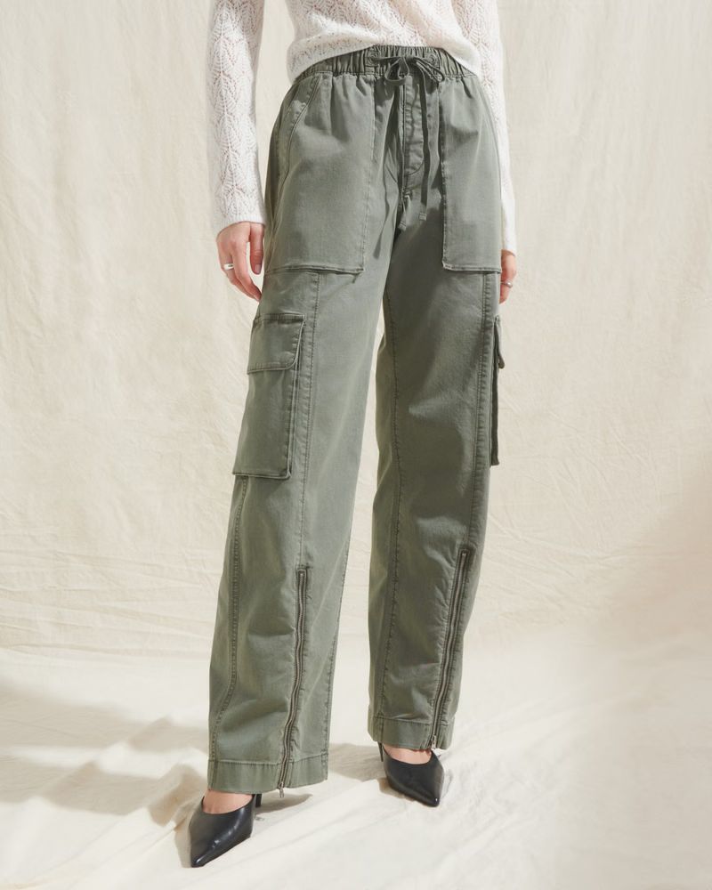Baggy Cargo Pull-On Pant | Abercrombie & Fitch (UK)