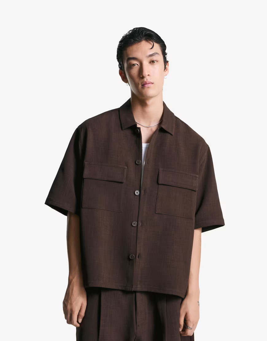 Bershka Short-sleeve tailored shirt in brown | ASOS (Global)