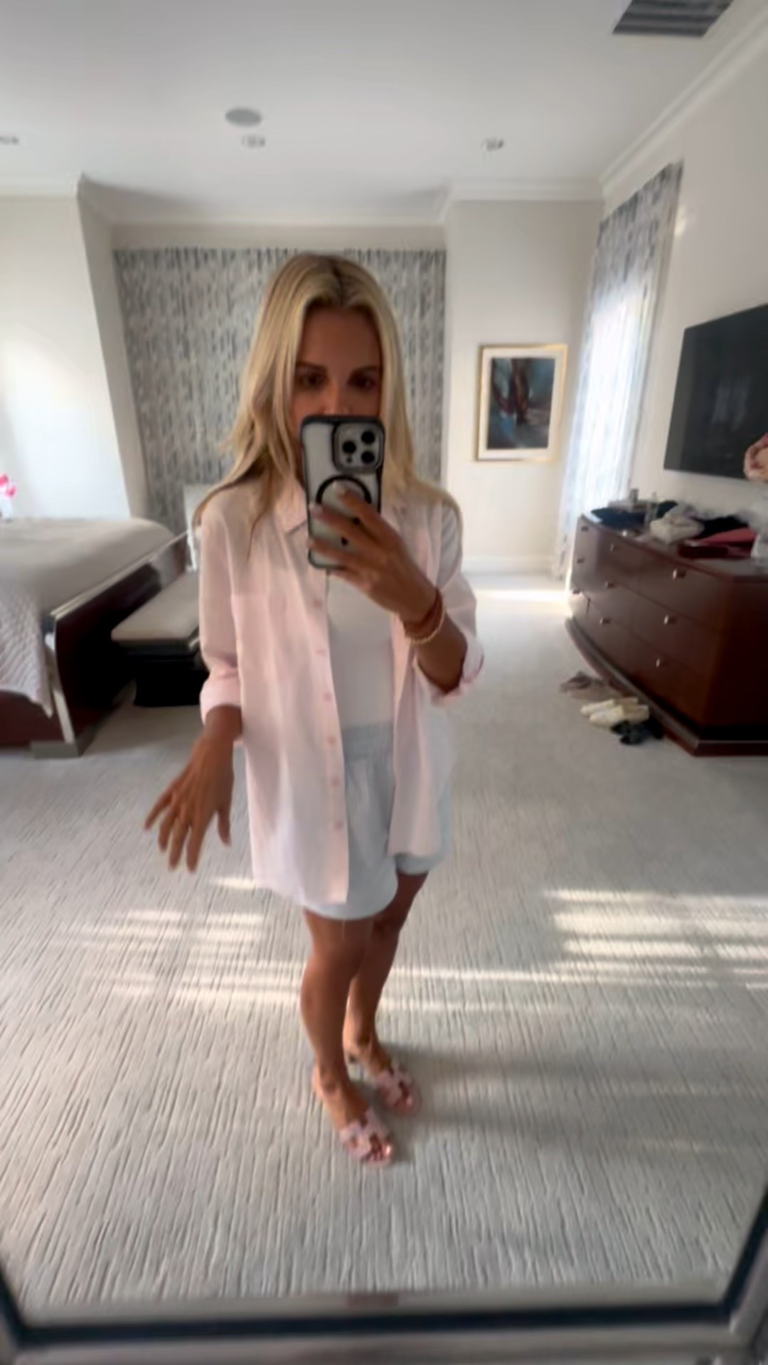 OOTD!🩷

Amazon fashion, Macys, affordable fashion, loungewear, boxer shorts, summer fashion, summer outfit, back to schooll

#LTKFindsUnder50 #LTKSaleAlert #LTKStyleTip