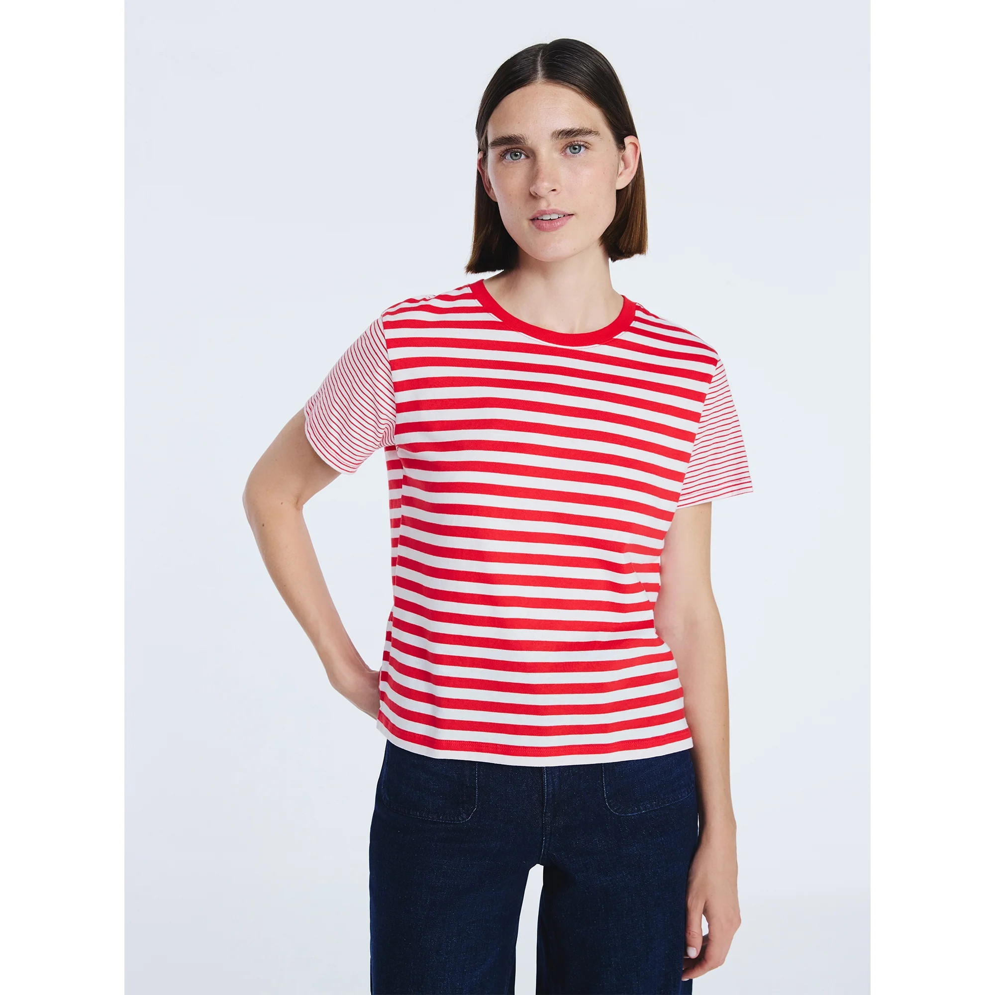 Free Assembly Women's and Women's Plus Cotton Cropped Boxy Tee with Short Sleeves, Sizes XS-4X | Walmart (US)