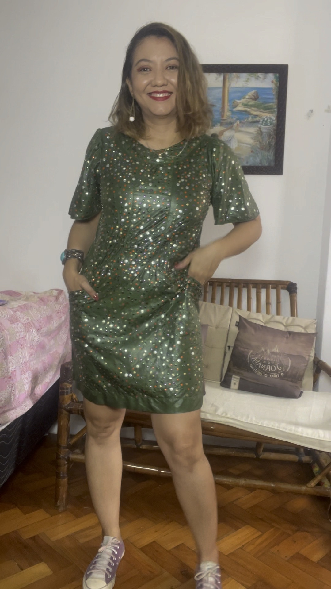 #GRWM olha que ideia boa para natal! Vestido verde + all star
#LTKGift #NatalLTK 

#LTKstyletip #LTKbrasil #LTKGiftGuide