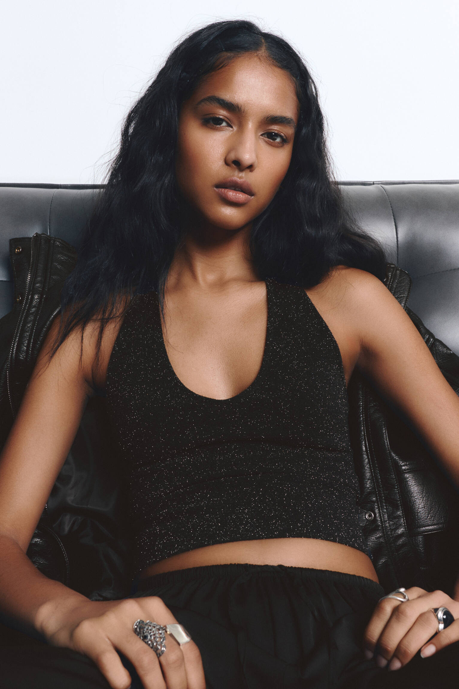 Shimmery fabric halter top - pull&bear | PULL and BEAR UK