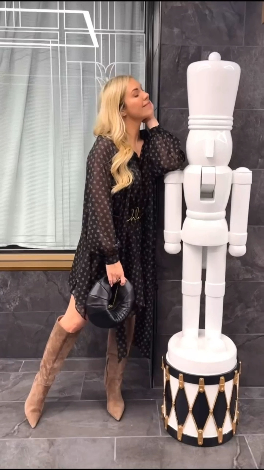 Dress is sold out - linked similar!
Party dress
NYE Dress
New Year’s Eve Dress 
#ltkshoecrush
#ltkitbag
#LTKStyleTip #LTKParties 