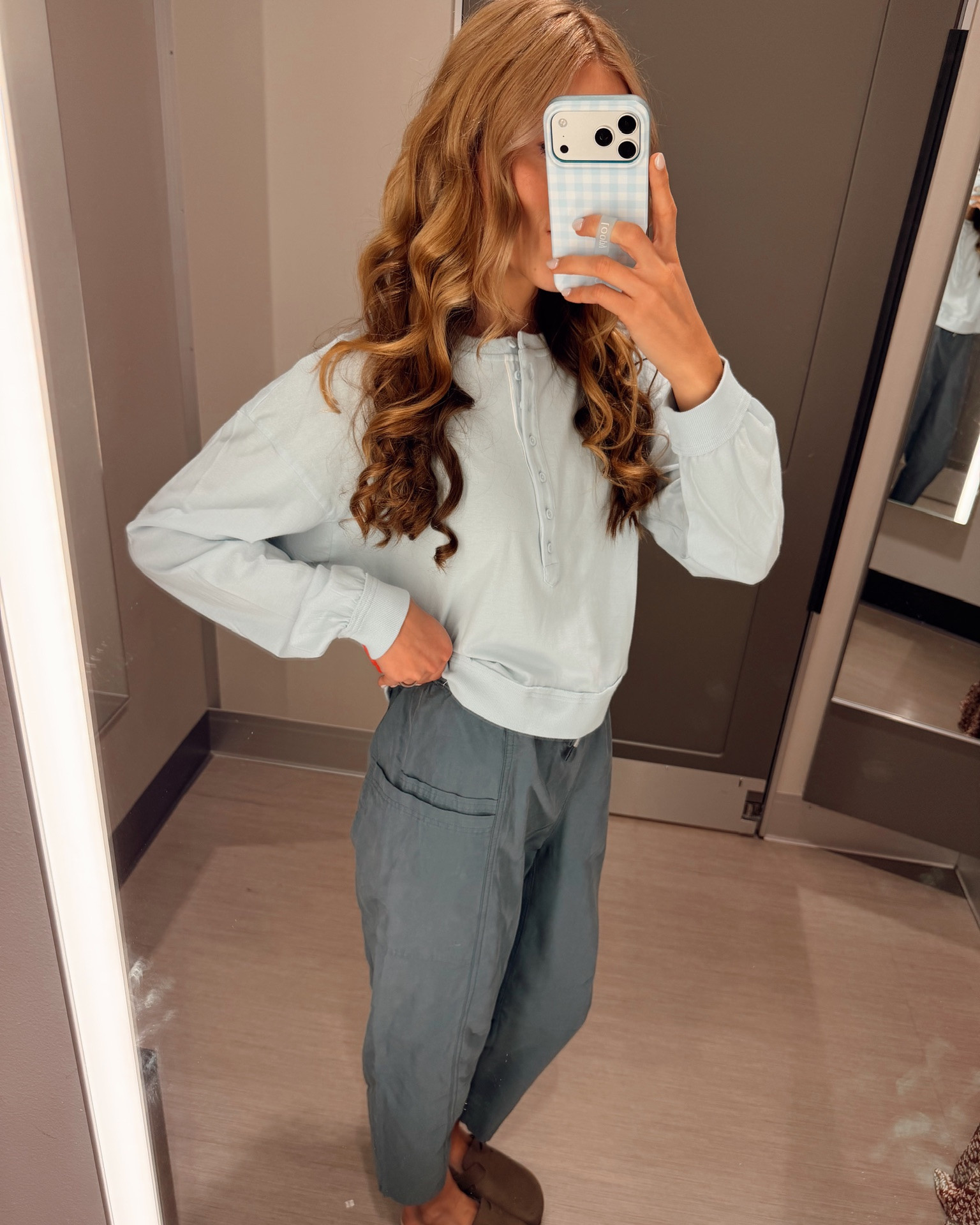 @Target This light blue button-neck pullover is so soft, paired with olive utility joggers for an easy comfy look.

True to size. Linked below!

#LTKootd #LTKActive #LTKSeasonal