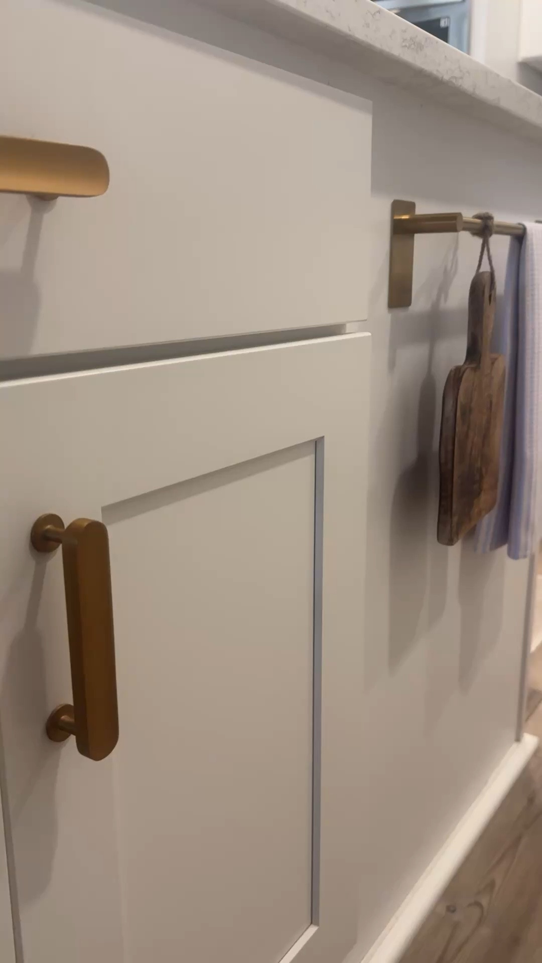 I was not going to drill into my cabinets but I wanted to try the towel rack on my island so I found this stick on one on Amazon (under $15)  and it matches my brass hardware 🙌🏻

I can’t link it but the mango wood cutting board came from Sugarboo!

#AmazonHome 

#LTKHome