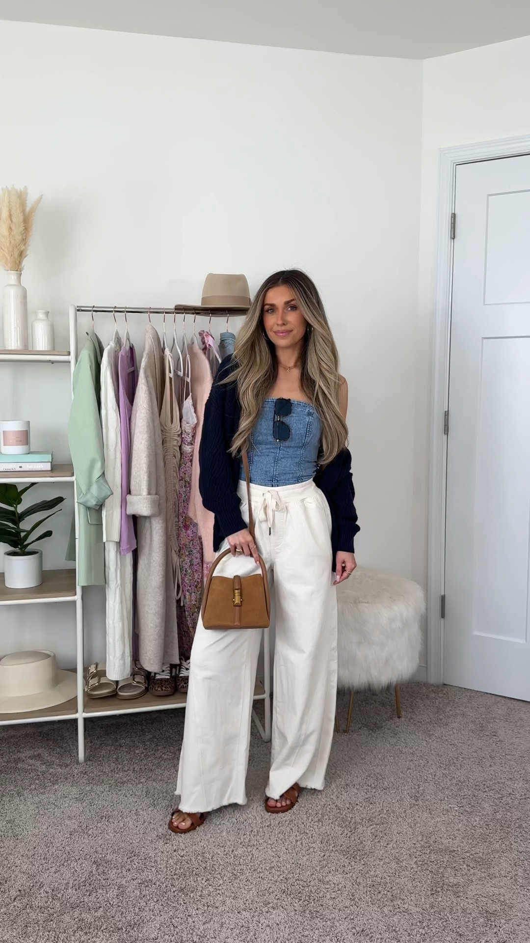 Casual Spring Outfit — I’m 5’2 wearing a xs in the top & bottoms and small in the cardigan! 


Spring outfit 
Spring style
Aerie 
Aerie pants
Denim top 
White pants 
Mom style
Mom outfit 


#LTKWatchNow #LTKSeasonal #LTKFindsUnder100