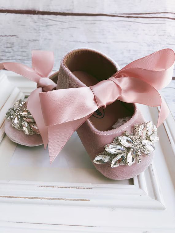 Pink baby girl shoes,crib shoes,1er birthday  party wedding,  rhinestones girl shoes baby girl gi... | Etsy (US)