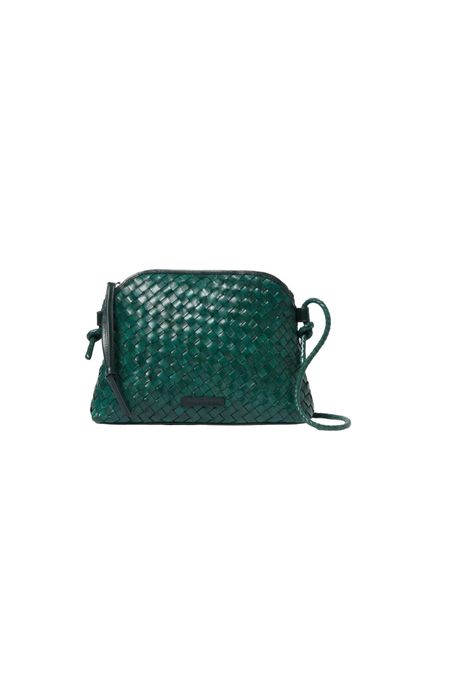Weekly Favorites- Mini Bag Roundup- August 31, 2023 #minibag #bag #handbag #handbags #minihandbags #minibags #fallfashion #fallbags #winterfashion #winterbag #springfashion #springbags #summerfashion #summerbags #bagoftheday #Weddingguestbag #seasonalstyle #everydaybag

#LTKFind #LTKitbag #LTKSeasonal