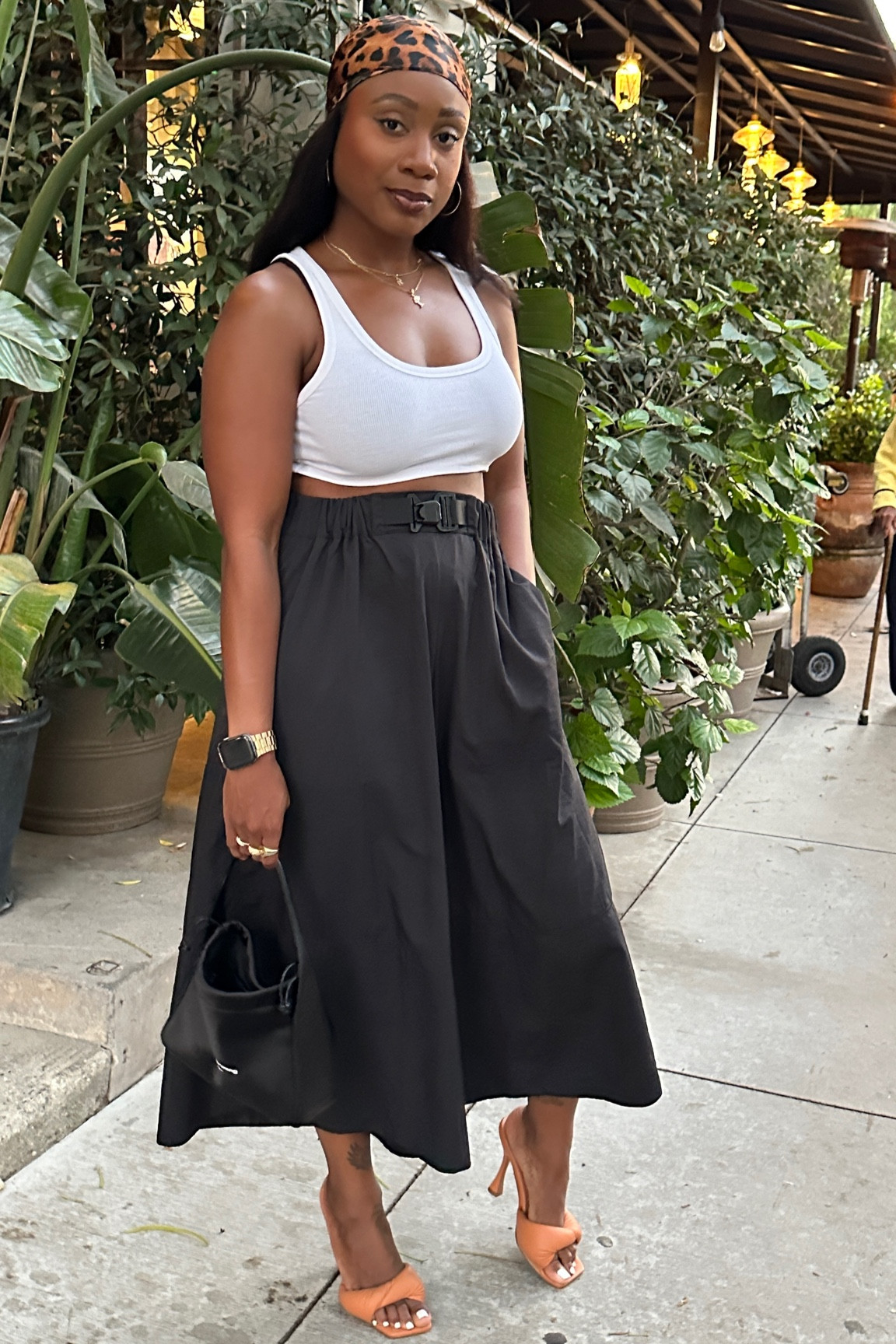 80 degrees and it’s 8 at night. Cool and casual fit  