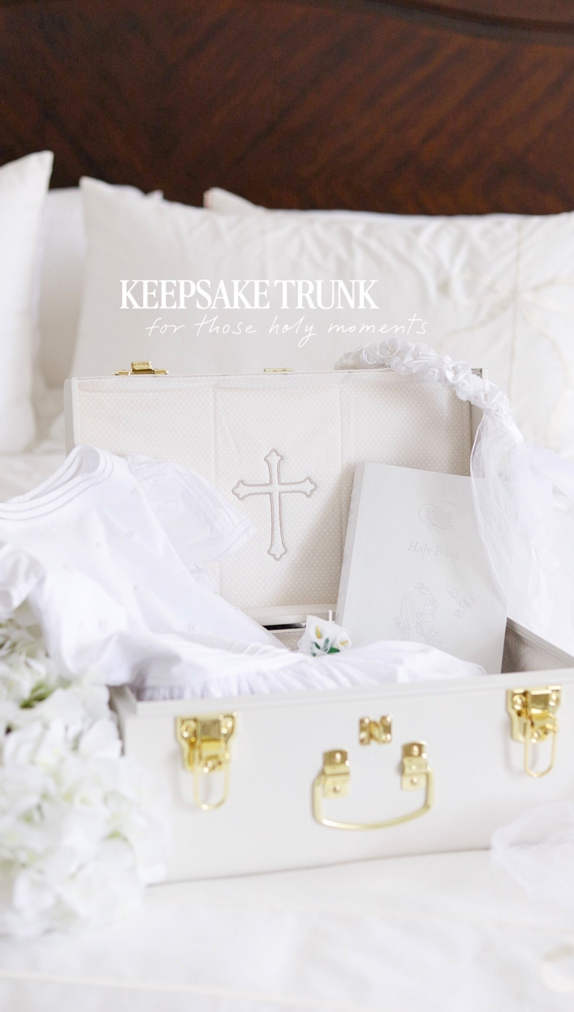 A keepsake trunk for all those holy moments. #keepsaketrunk 