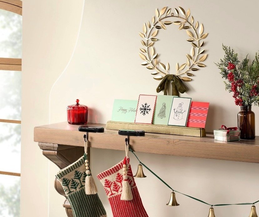 Brass Card Holder $24.99

#LTKFindsUnder50 #LTKSeasonal #LTKHome