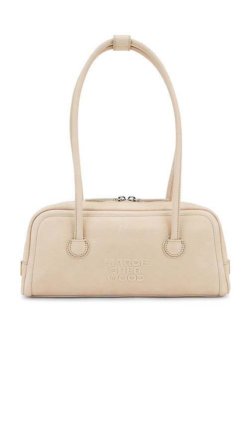 MARGESHERWOOD SAC BAGUETTE en Nubuck Nude. Taille all. | Revolve Clothing (Global)