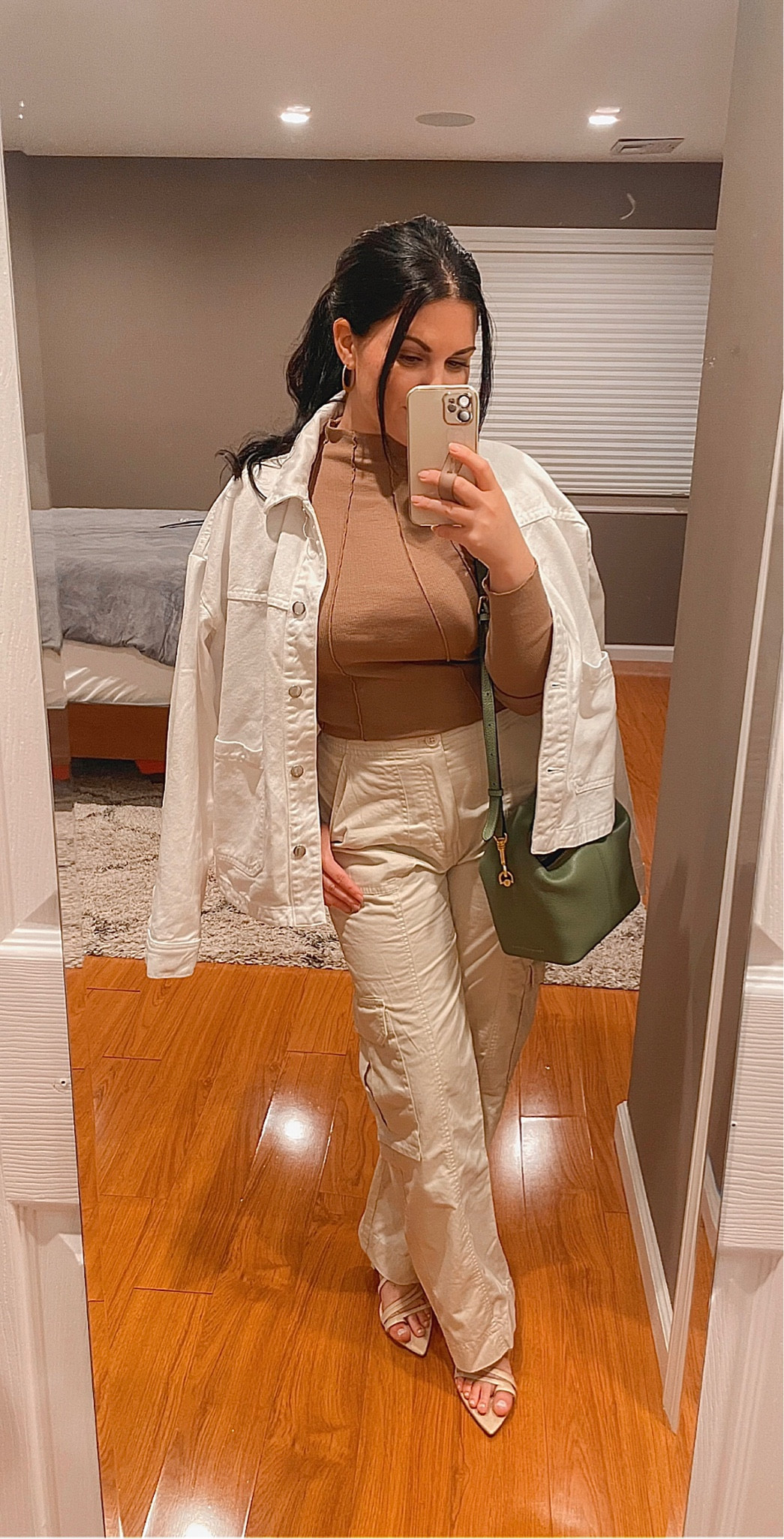 Such a cute and comfortable pair of relaxed cargo pants 

#LTKunder100 #LTKSeasonal #LTKFind