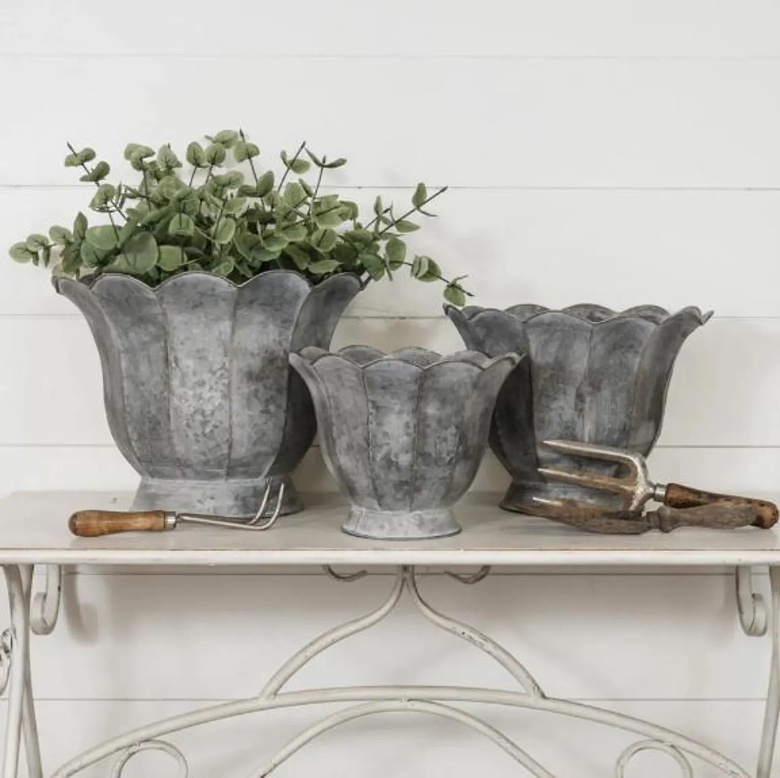 Vintage Scalloped Metal Container Set - Etsy | Etsy (US)