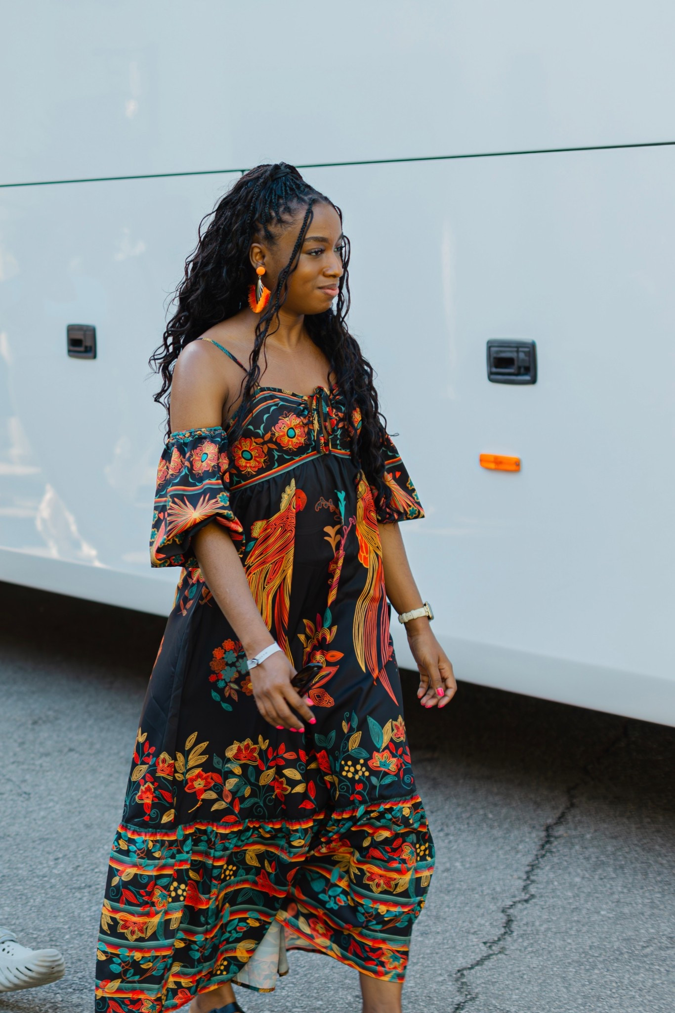 Obsessed with this off-shoulder floral midi dress — it’s giving main character energy.

The lantern sleeves, soft floral print, and flowy fit make it the ultimate feminine look for brunch or vacation nights.

Wearing small – fits like a dream.

#FloralDressSeason #OffShoulderLook #MidiDressStyle #LTKSpringLooks #RomanticDress #SheinStyleFinds #LTKOutfitInspo #StyleOnABudget #ChicStyleUnder50 #FeminineVibes #WeekendStyleInspo #AffordableFashionFinds #SpringWardrobeRefresh


#LTKFindsUnder50