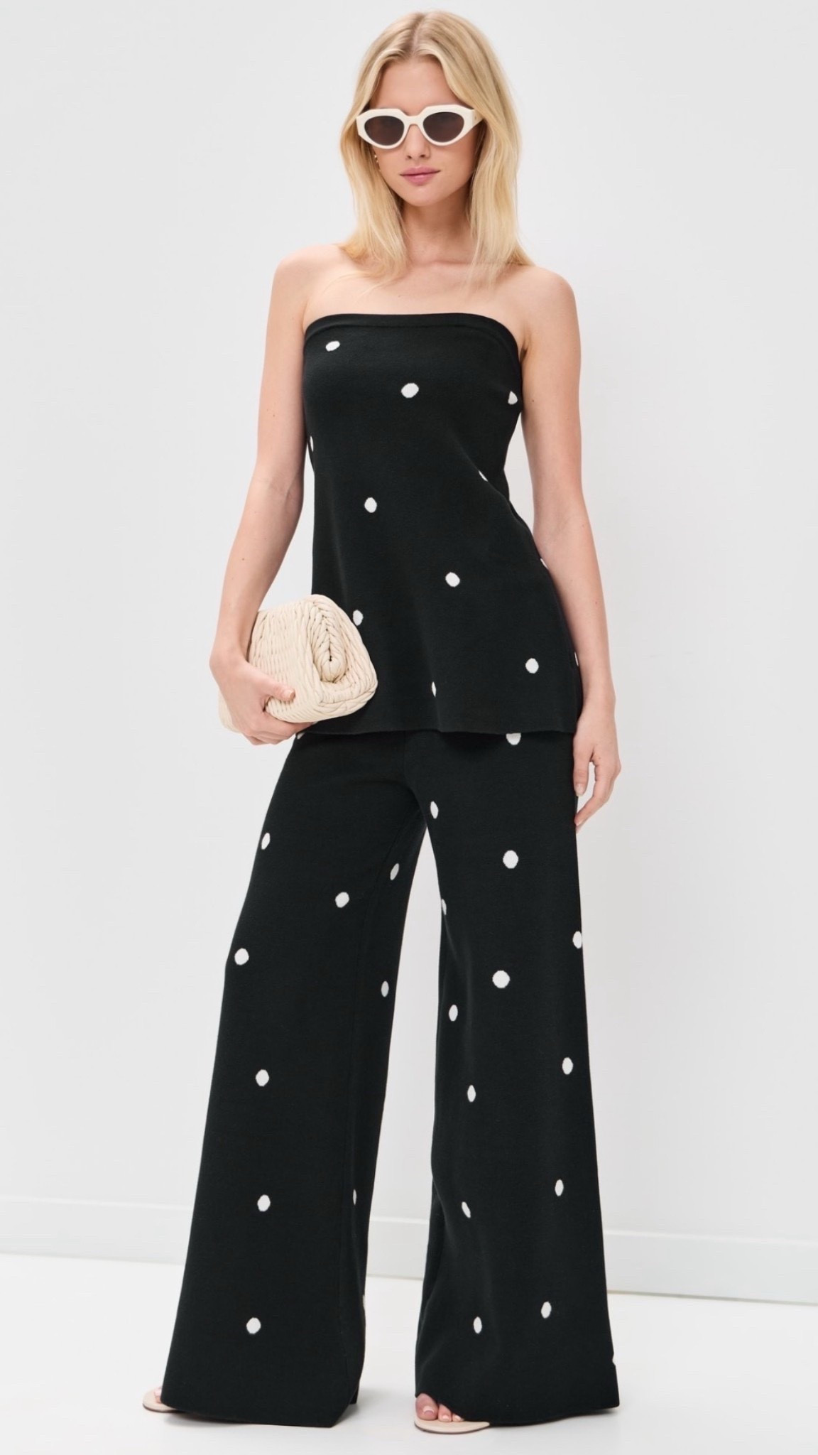 @cellajane just dropped a new spring collection and this set is so cute, together or as separates!




Cella Jane, spring, style, polka dot 

#LTKSeasonal #LTKOver40