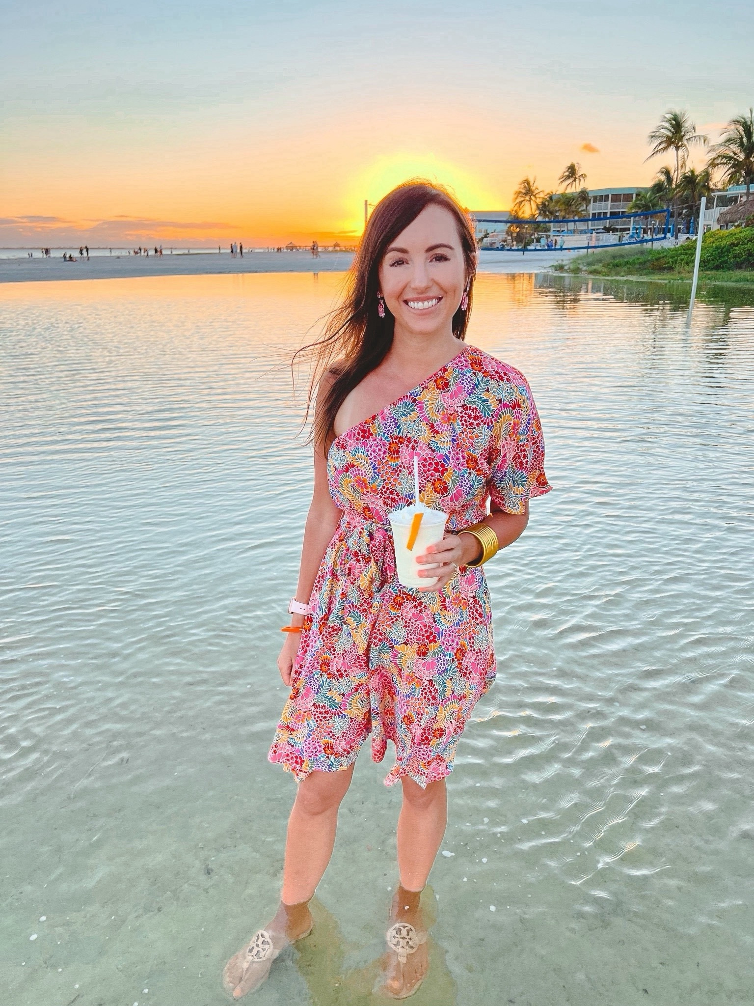 Red dress boutique dress. Perfect for a beach vacation!



#LTKSeasonal #LTKTravel #LTKFindsUnder100