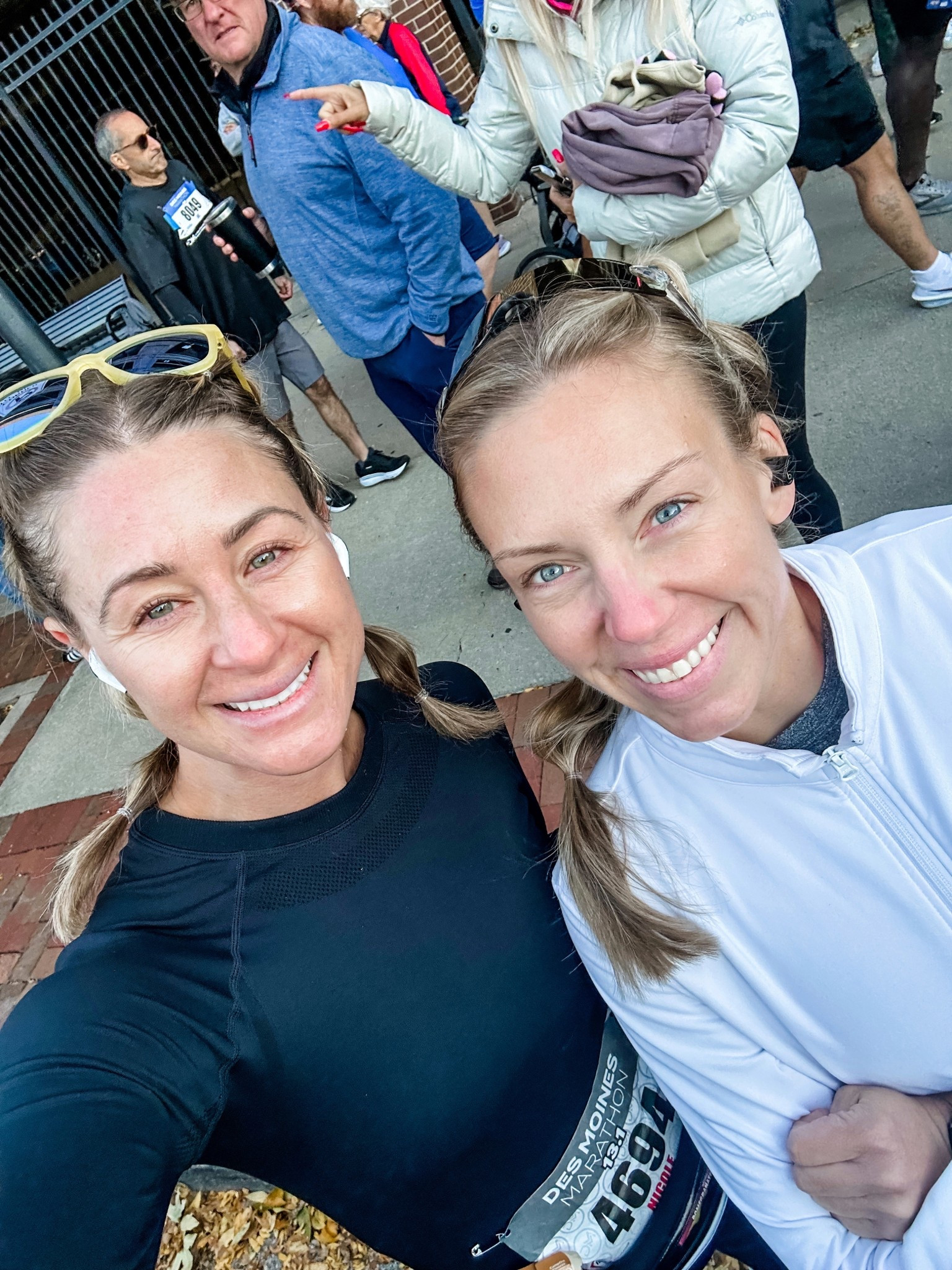 Pre/beginning race fit! I have this long sleeve running top in this black and lavender and I need more! The fit is perfection and price is even better.

#LTKSaleAlert #LTKFindsUnder50 #LTKActive