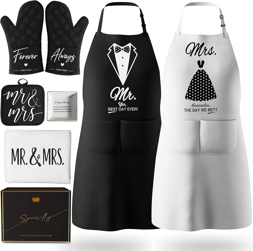 Mr & Mrs Aprons for Couple Gift-Anniversary,Bridal Shower,Wedding,Engagement,Christmas Gifts for ... | Amazon (US)