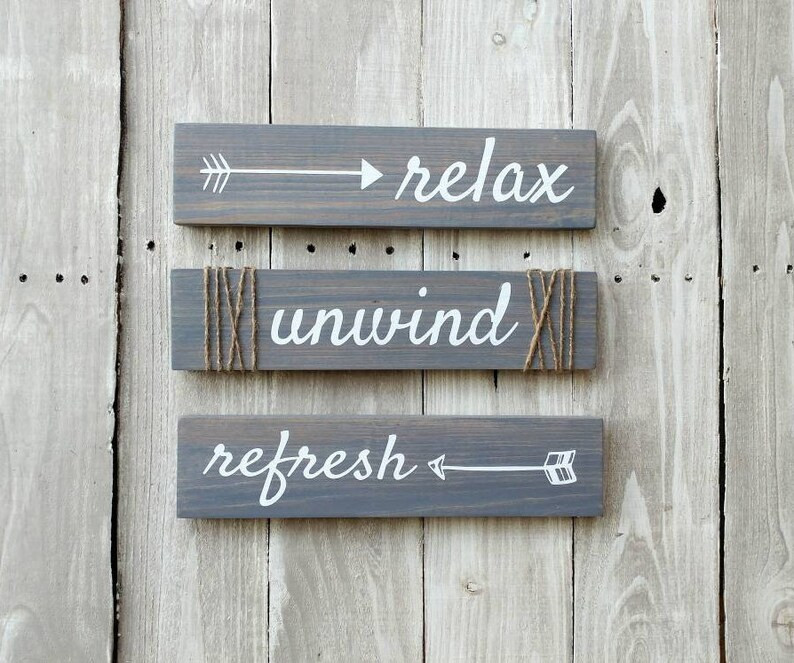 Relax Unwind Refresh sign, Rustic Bathroom Decor, Bathroom Wall Art, Rustic Decor, Farmhouse Deco... | Etsy (US)