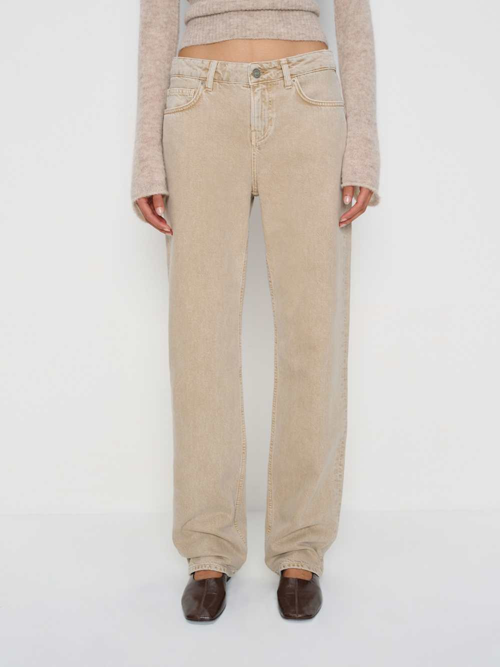 Charlee Low Rise Straight Leg Jeans | Reformation (Global)