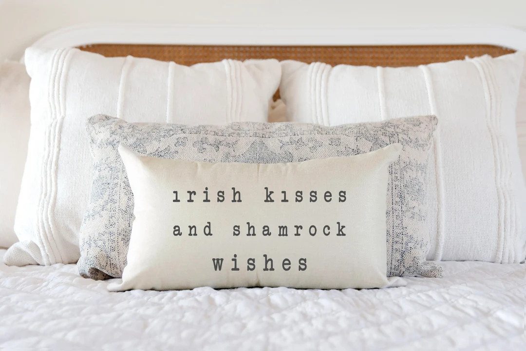 Irish Kisses 12 12x20 St Patrick's Day Pillow Cover decorative Farmhouse Throw Pillow - Etsy | Etsy (US)