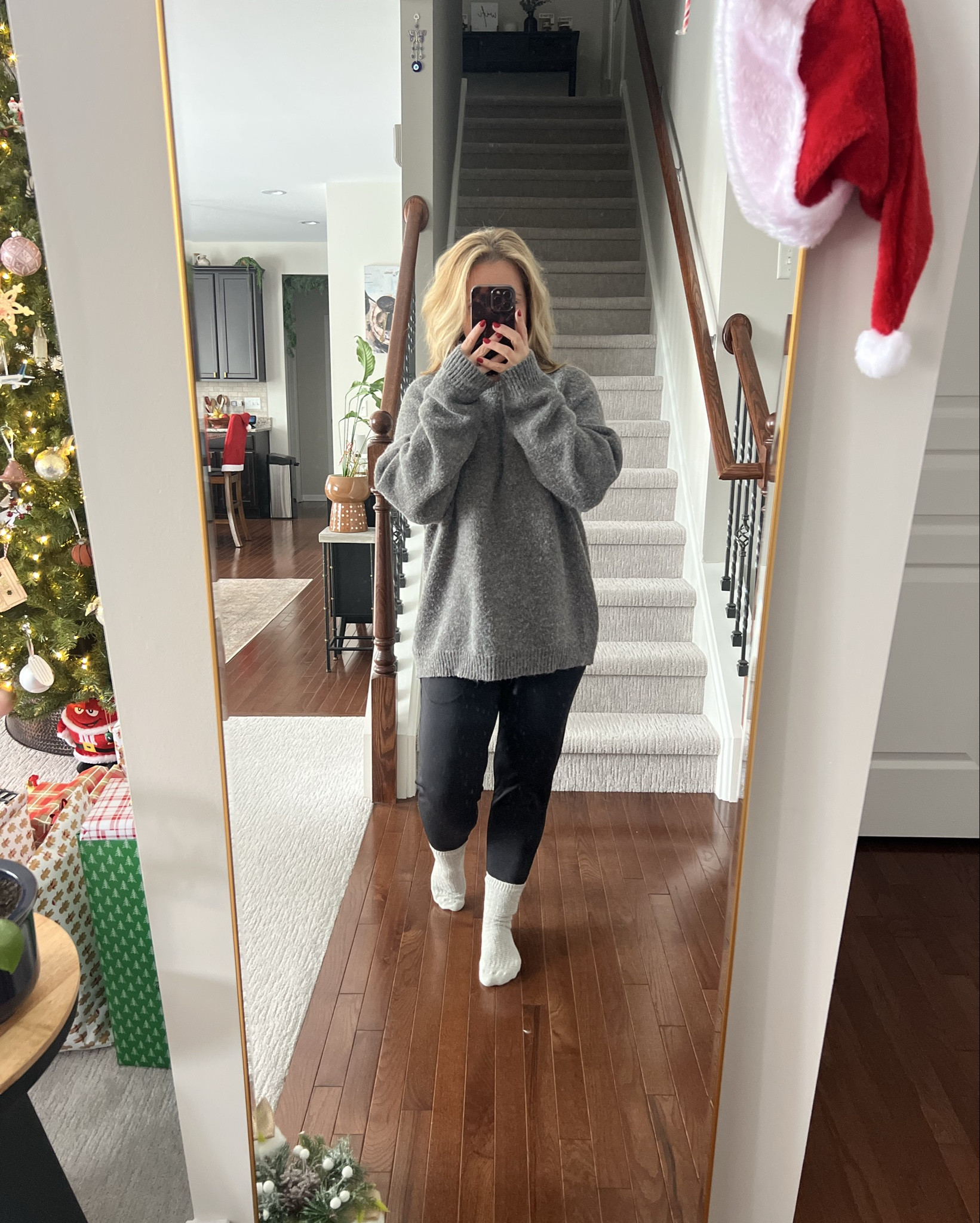 Too cold to care 🤣

#LTKootd #LTKdayinmylife #LTKgrwm