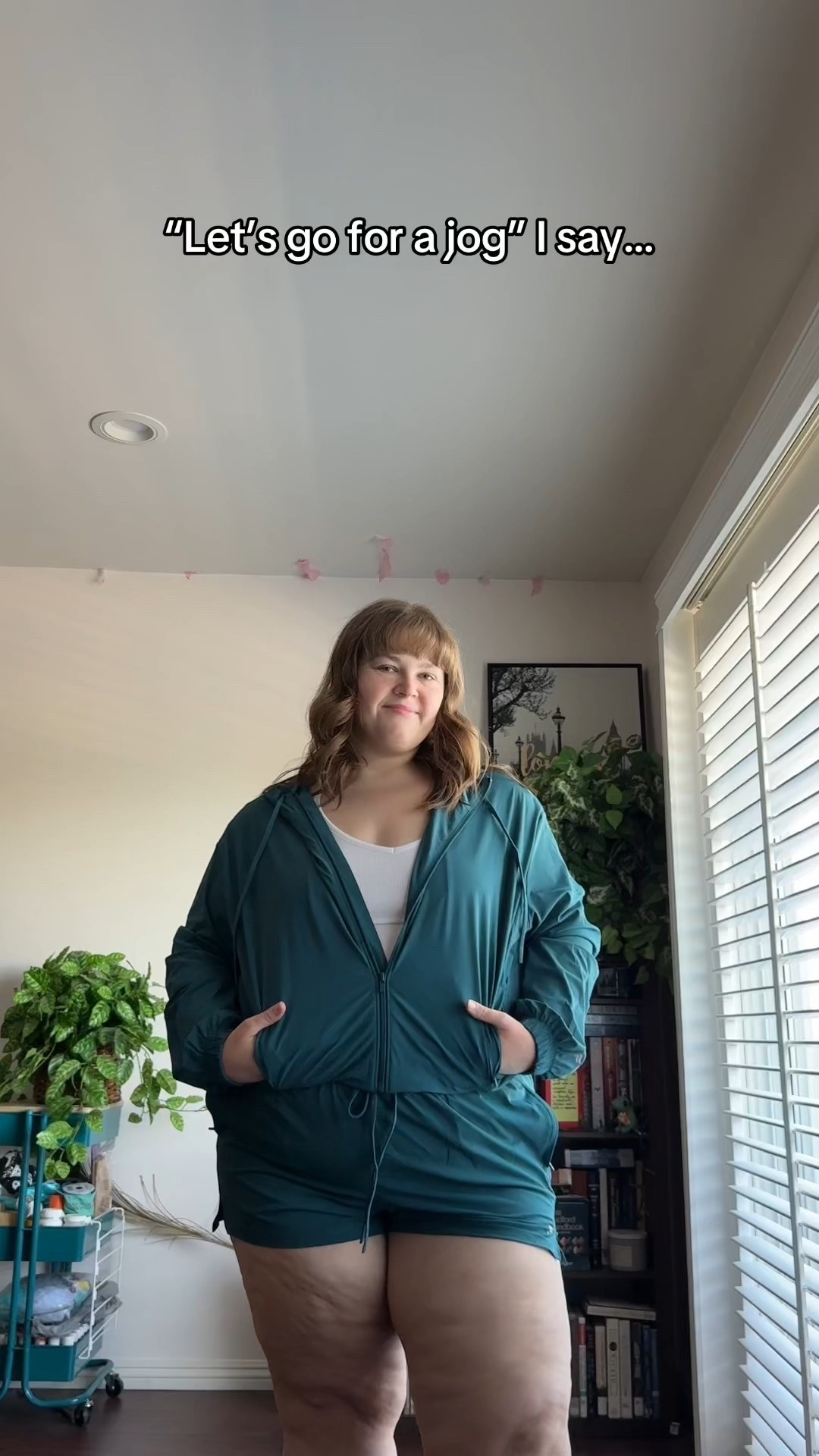 teal jogging set from Fabletics

Wearing 2X

#LTKPlusSize #LTKActive #LTKMidsize