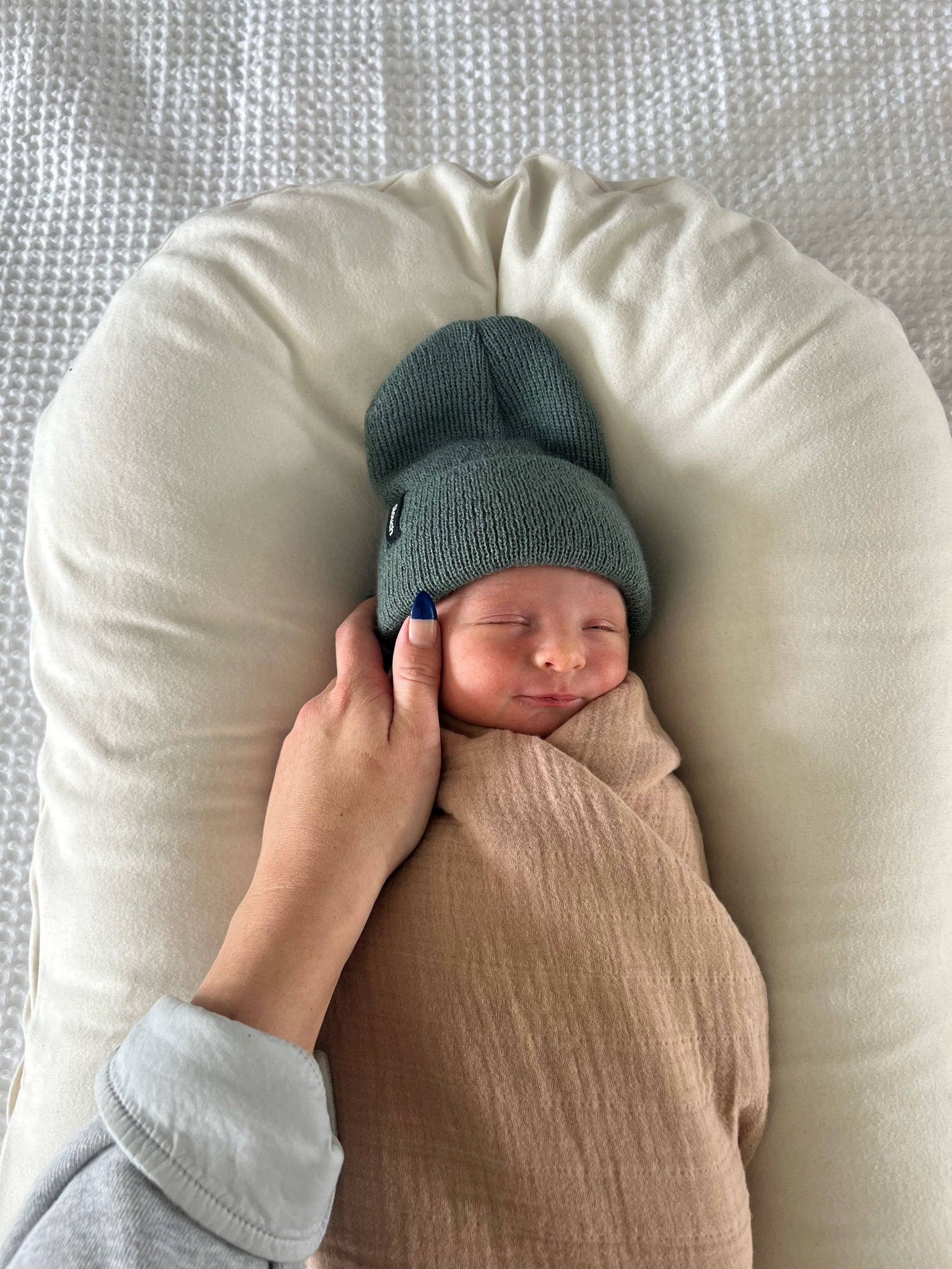 HIGHLY recommend this lounger for infants!

#LTKhome #LTKbaby #LTKfamily