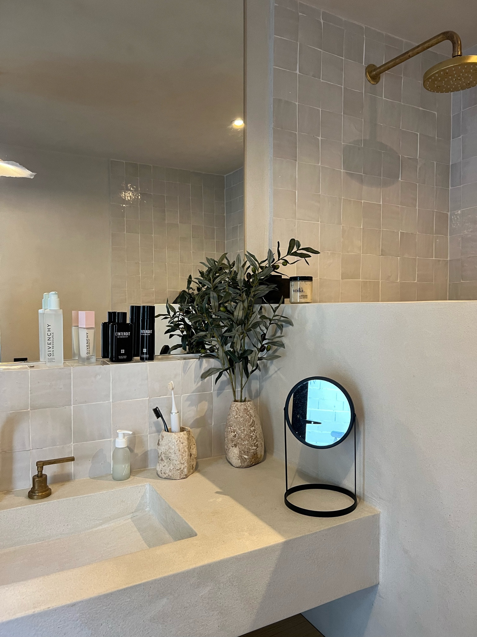 Un peu de verdure dans la salle de bain 

#LTKhome #LTKunder50