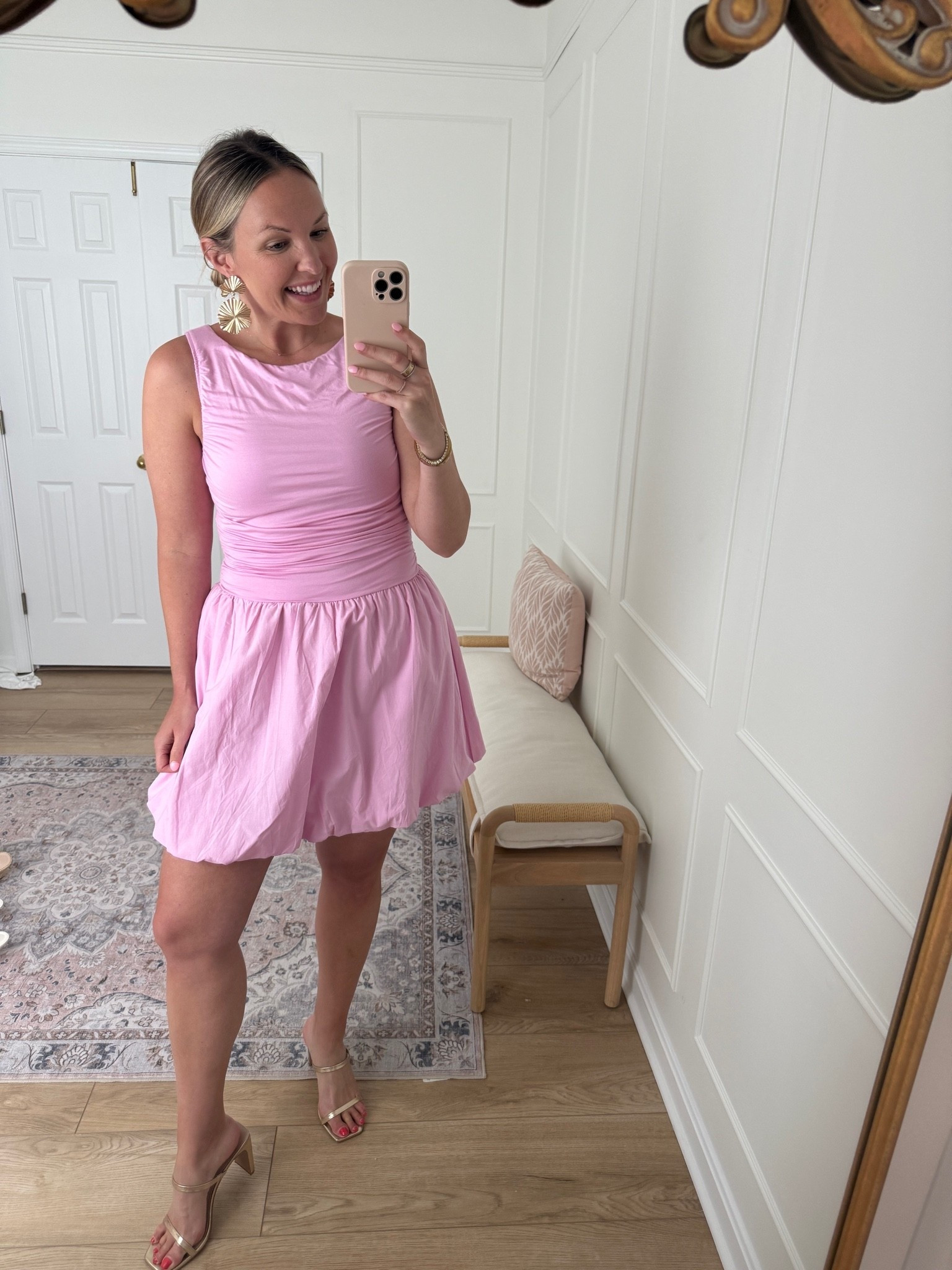 Love this for a summer event! Wearing a med