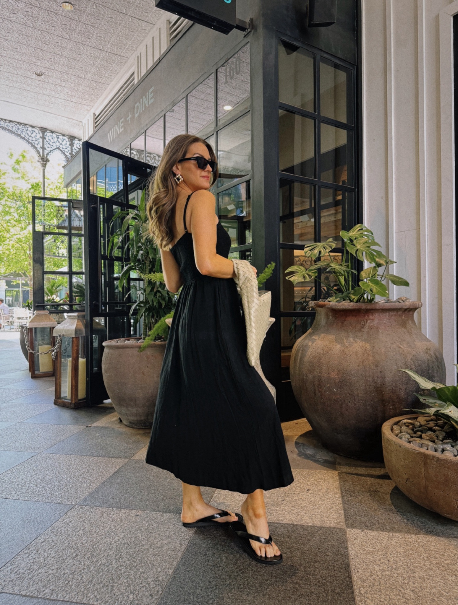 OOTD // black maxi Amazon dress find. Wearing size small!

Amazon finds, Amazon fashion, Amazon spring fashion, spring style, spring staples, spring wardrobe, affordable fashion, Amazon fashion finds

#LTKFindsUnder100 #LTKStyleTip #LTKFindsUnder50