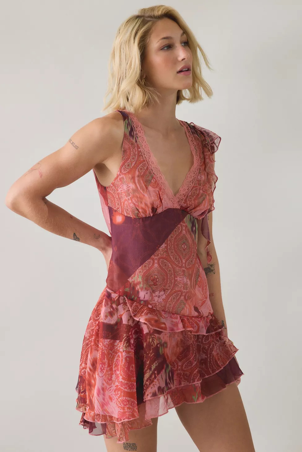 Kimchi Blue Jenni Asymmetric Ruffle Lace Trim Mini Dress | Urban Outfitters (US and RoW)