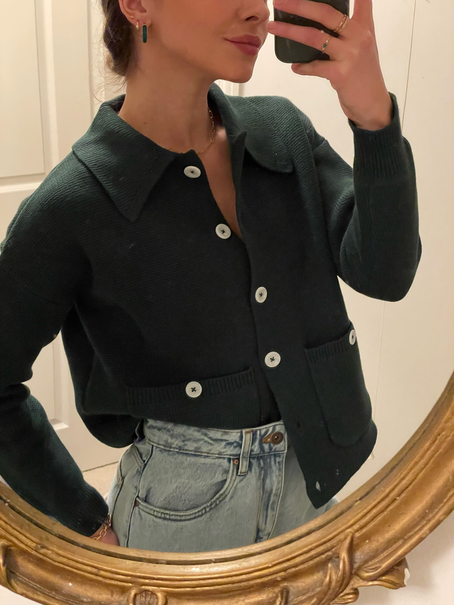 Green obsession 🌲🤍 

#LTKeurope #LTKHoliday #LTKSeasonal