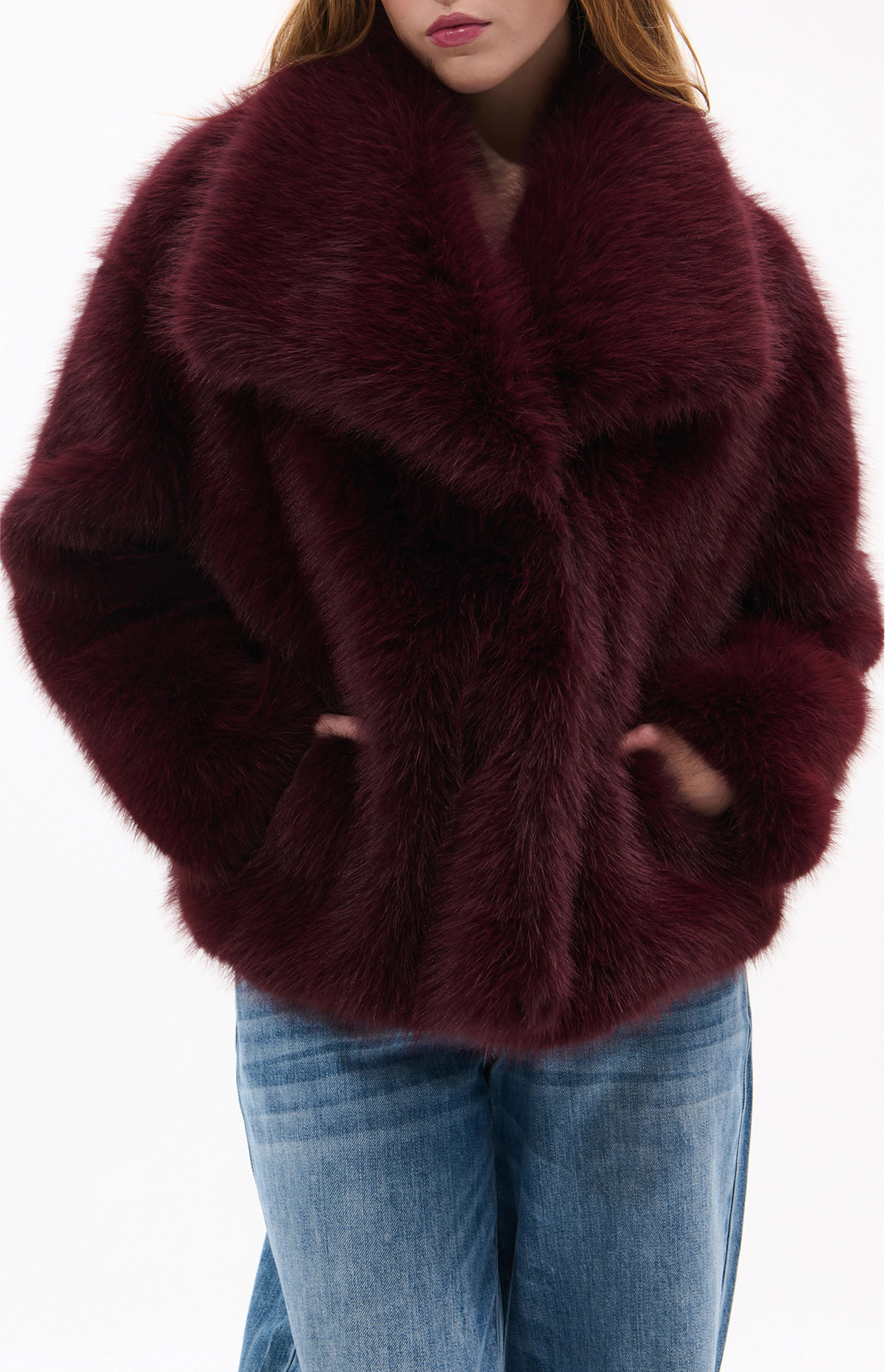 AZALEA WANG Regina Burgundy Faux Fur Coat | PacSun