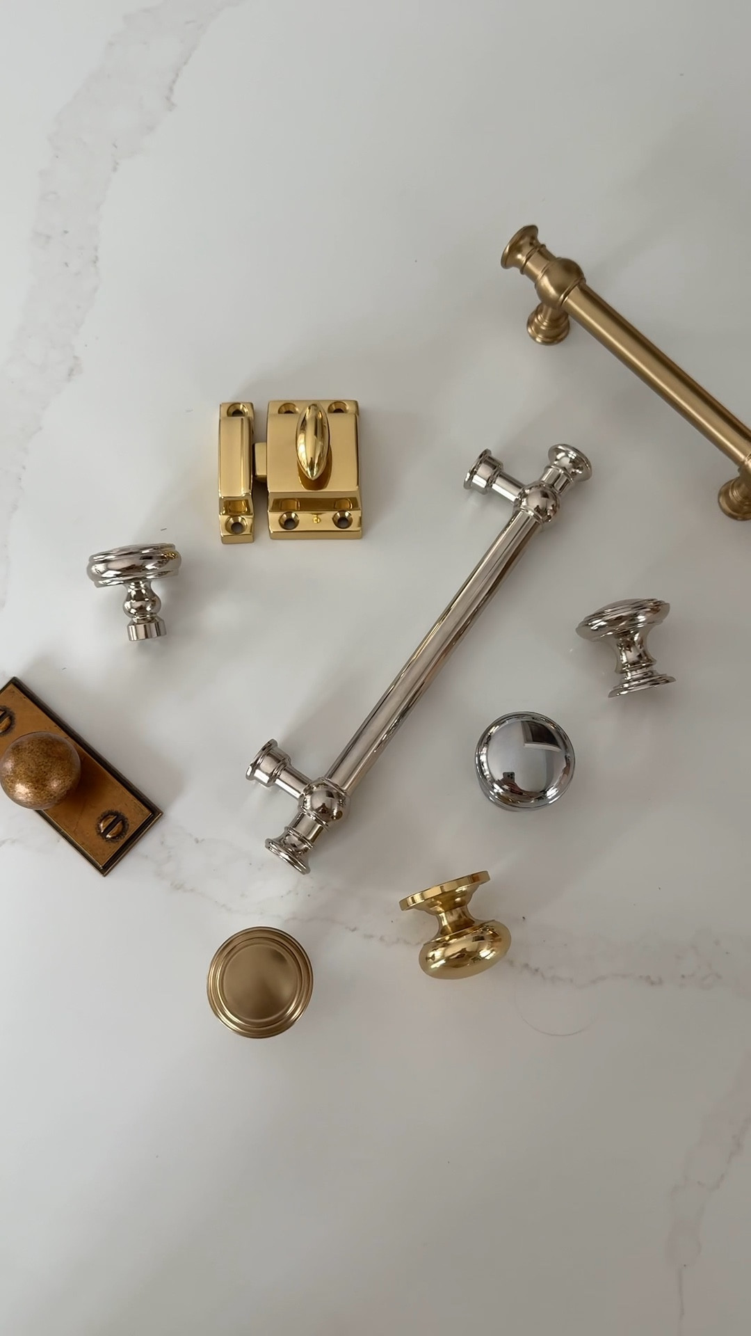 Wayfair hardware roundup ✨

Solid brass, polished nickel, cabinet pulls and latches, cabinet knobs

@wayfair #ad #wayfairpartner #wayfair



#LTKSaleAlert #LTKHome #LTKSpringSale