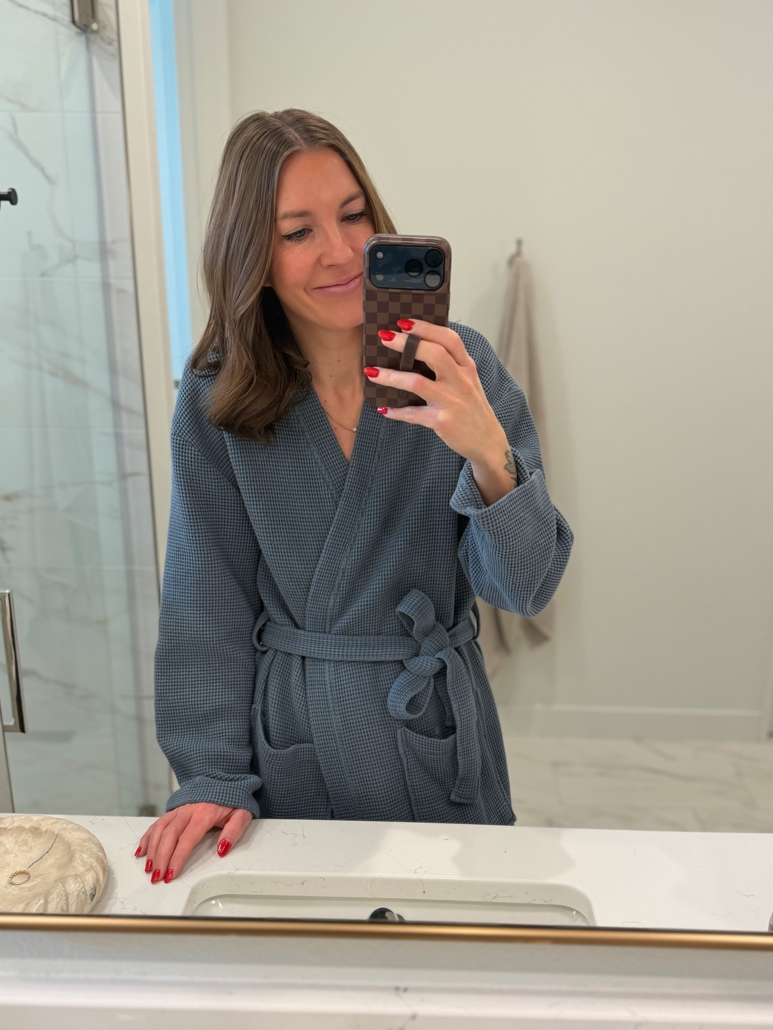 The coziest robe from @cariloha! #ad Wearing a L/XL for extra comfort. Use code FRENGPARTY35 for 35% off sitewide! #livecariloha

#LTKmorningroutine #LTKselfcare #LTKSaleAlert