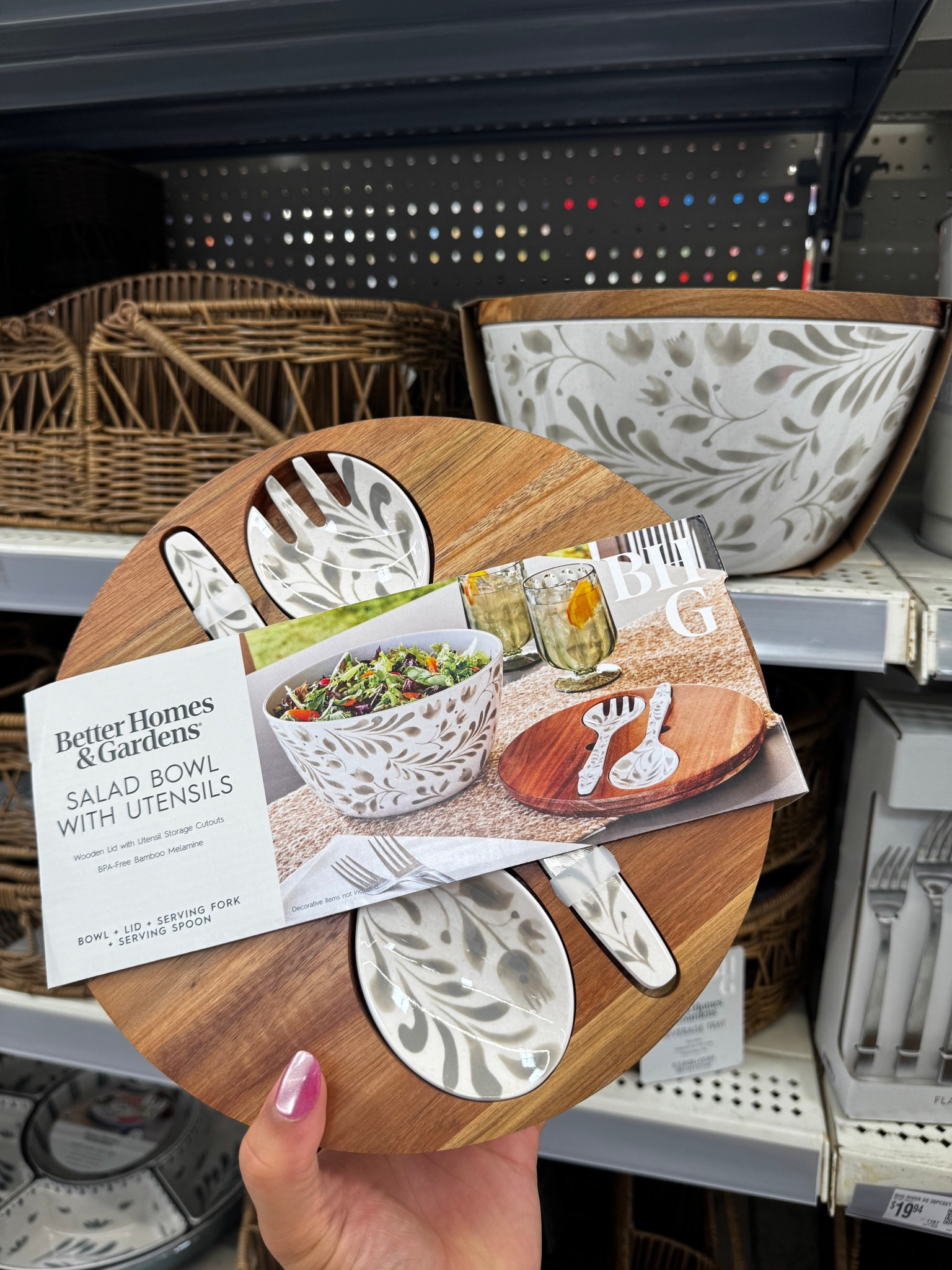 The cutest salad bowl perfect for those summer dinners 

#LTKSaleAlert #LTKSeasonal #LTKHome