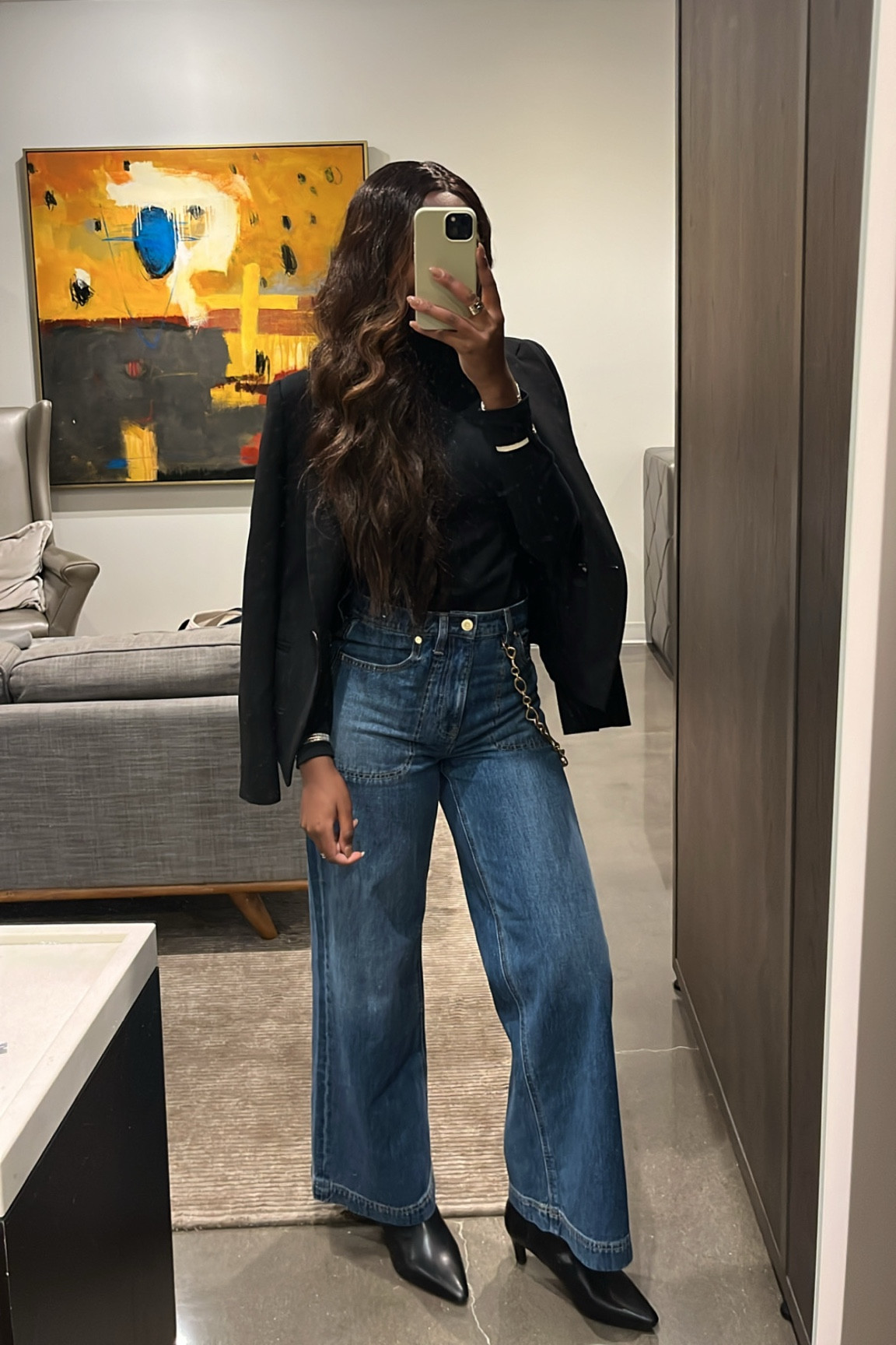 linked my jeans !!! This collab. I’m obsessed. 
