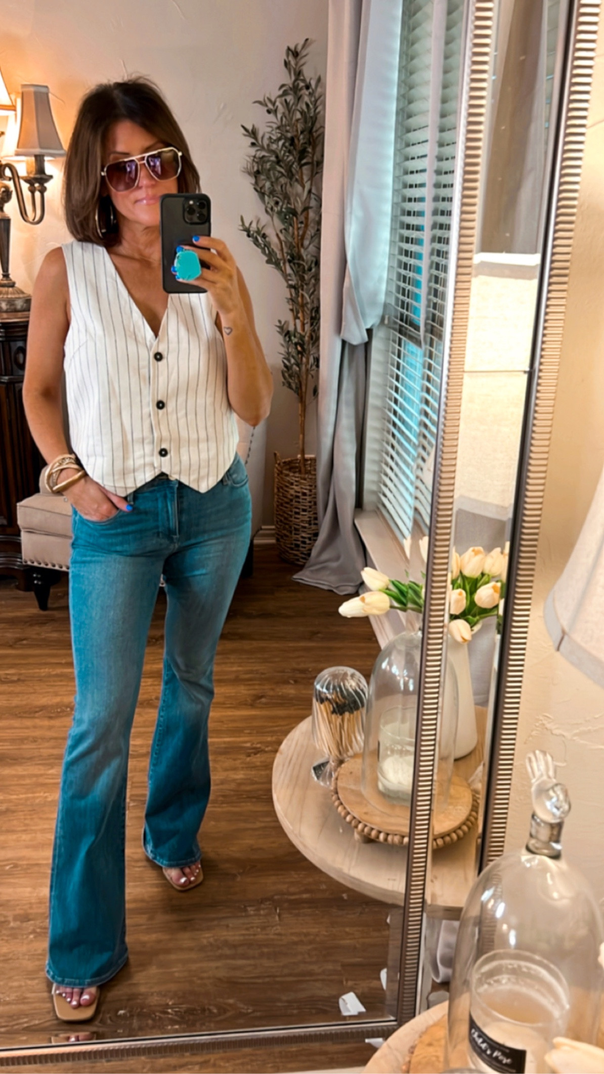 Walmart vest, wearing size small.  

#LTKfindsunder50 #LTKstyletip #LTKover40