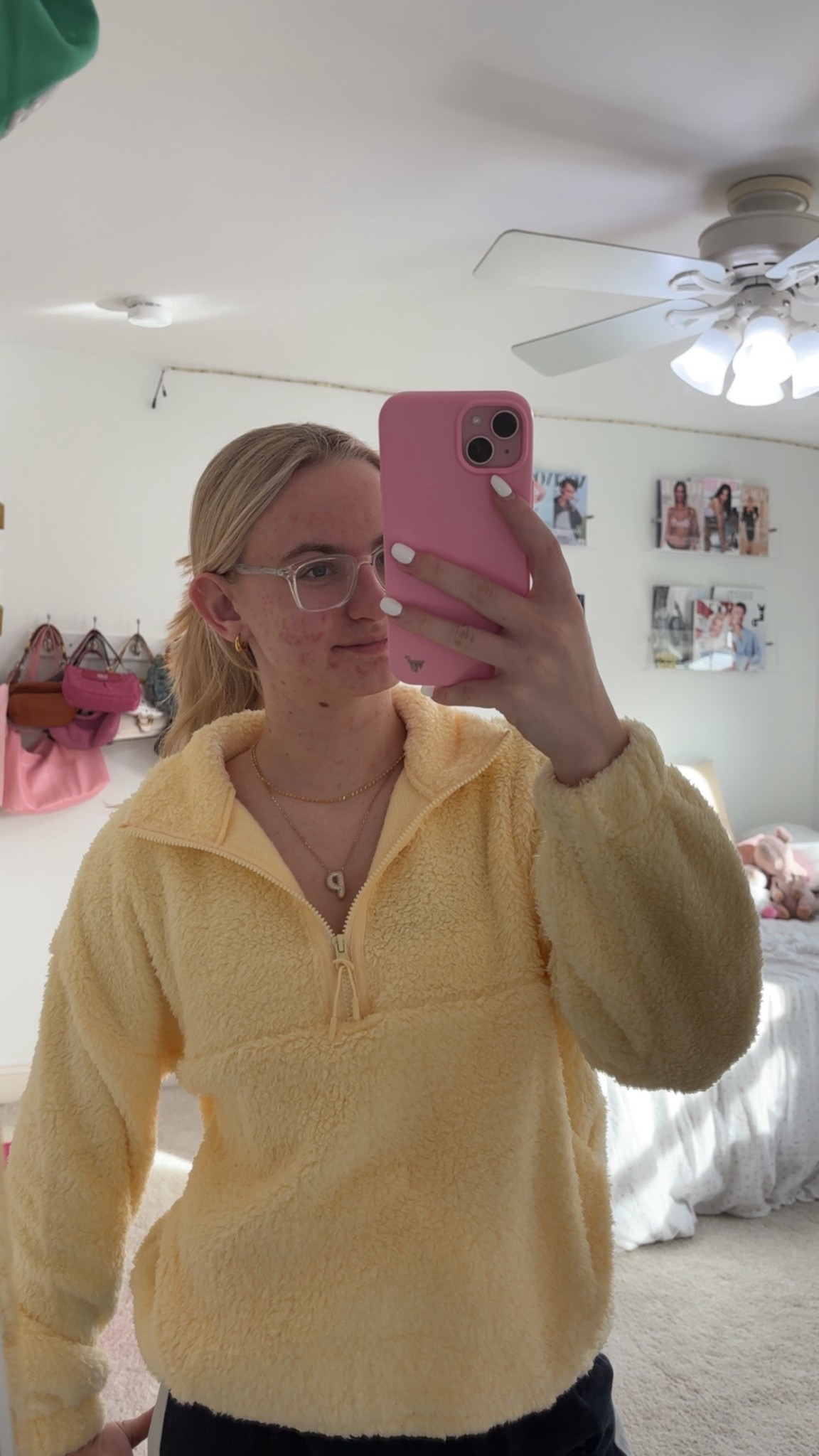 wearing a size small! 💛🤭



#LTKFindsUnder50