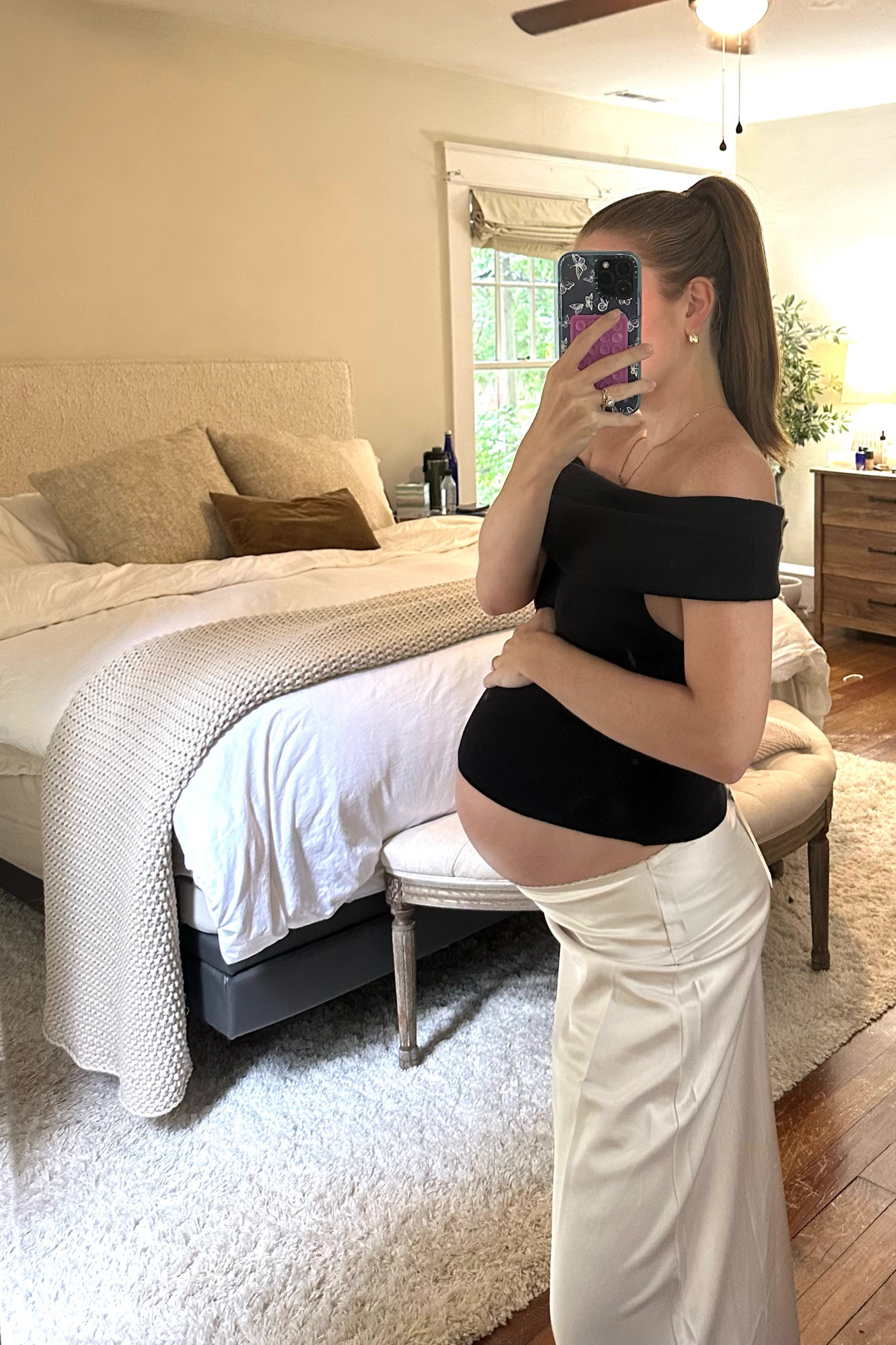 Night out showing off the bump  💖 wearing a S in top and M in skirt ! RACH30 gets you 30% off !!

#LTKStyleTip #LTKBump